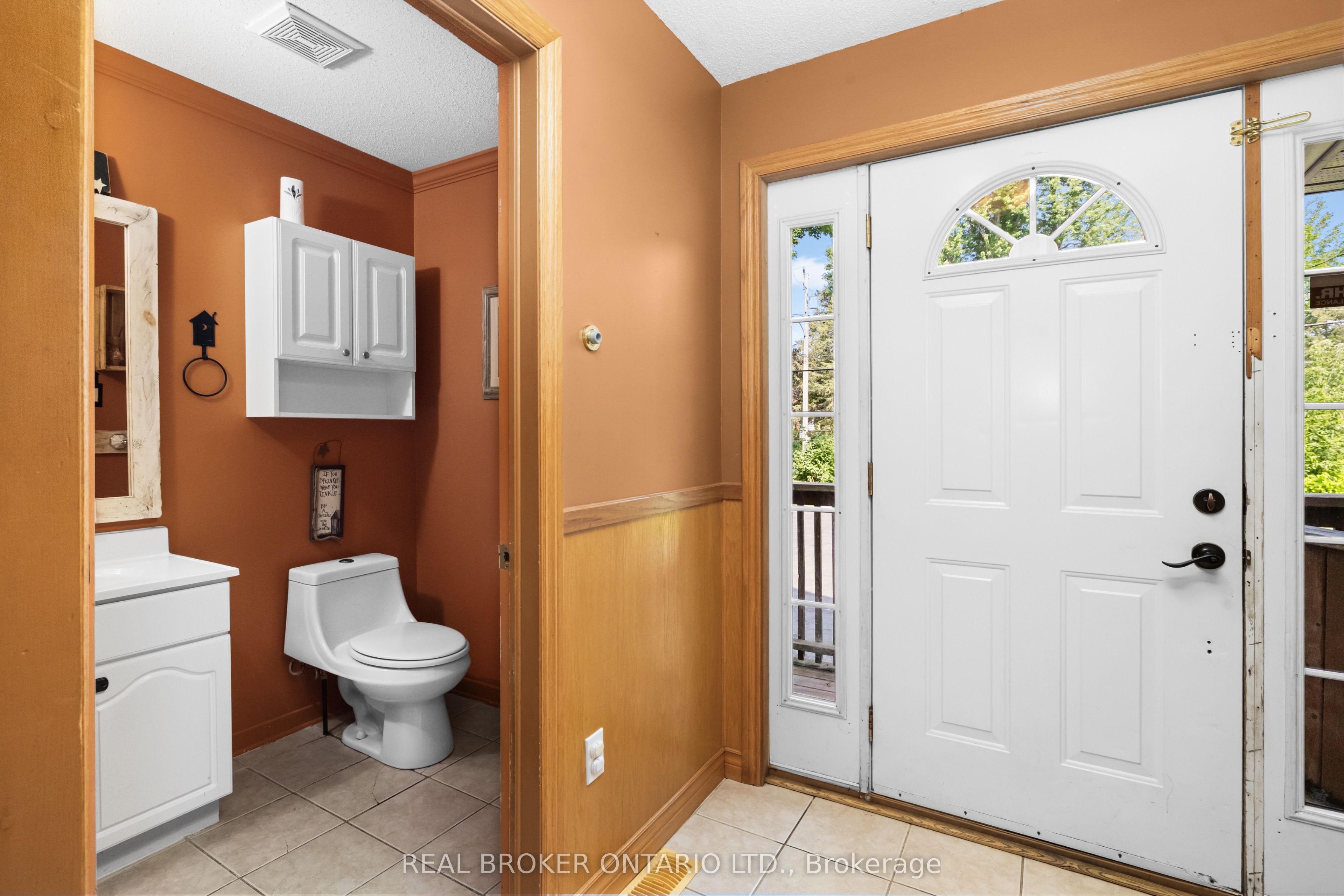 320 Clothier Street W, North Grenville, ON K0G 1J0 photo 4