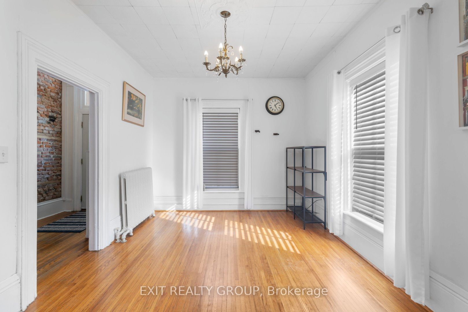 92 Cedar Street, Belleville, ON K8P 3M4 photo 5