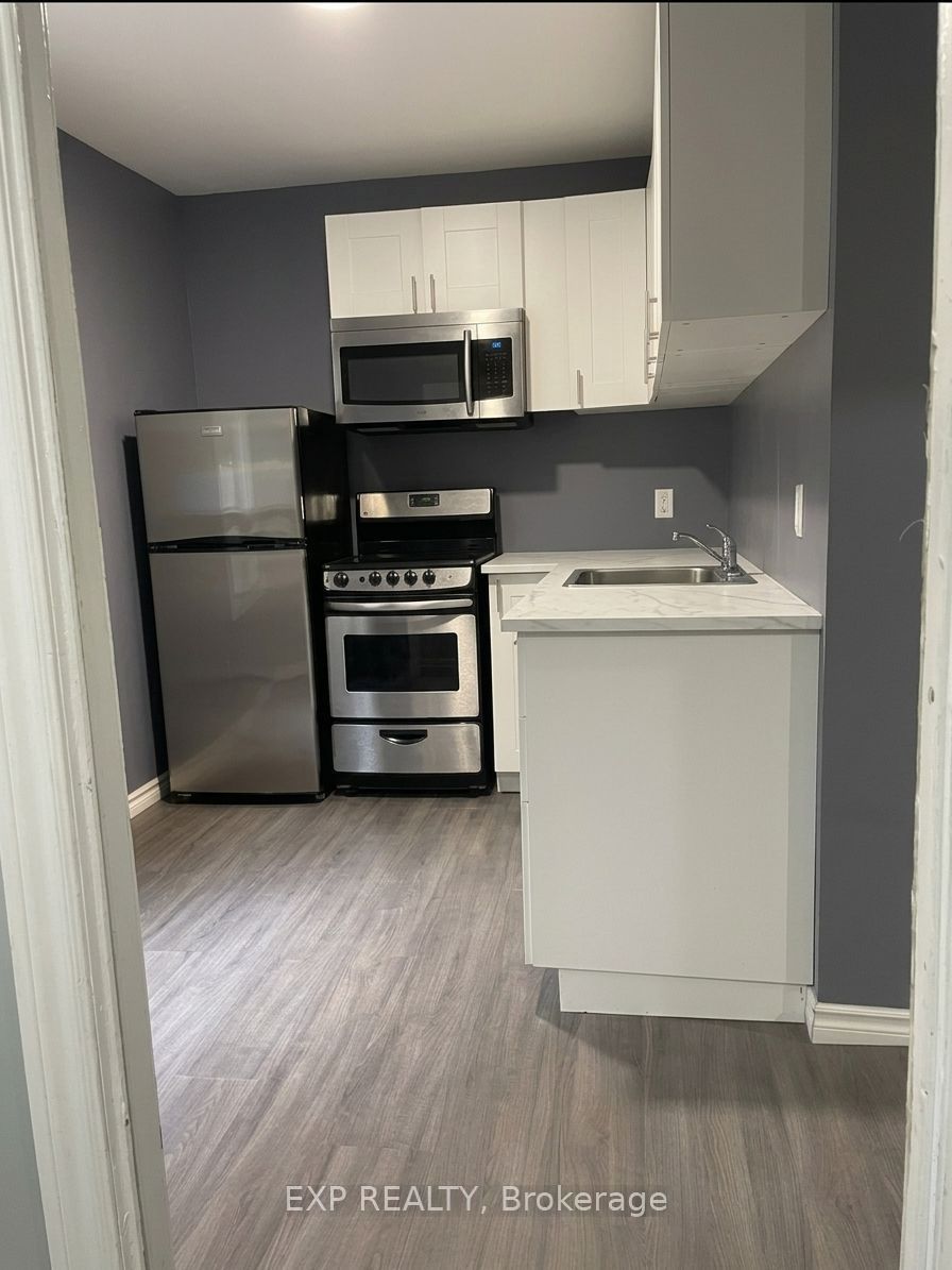 70 Victoria Avenue S 9, Hamilton, ON L8N 2S7 photo 4