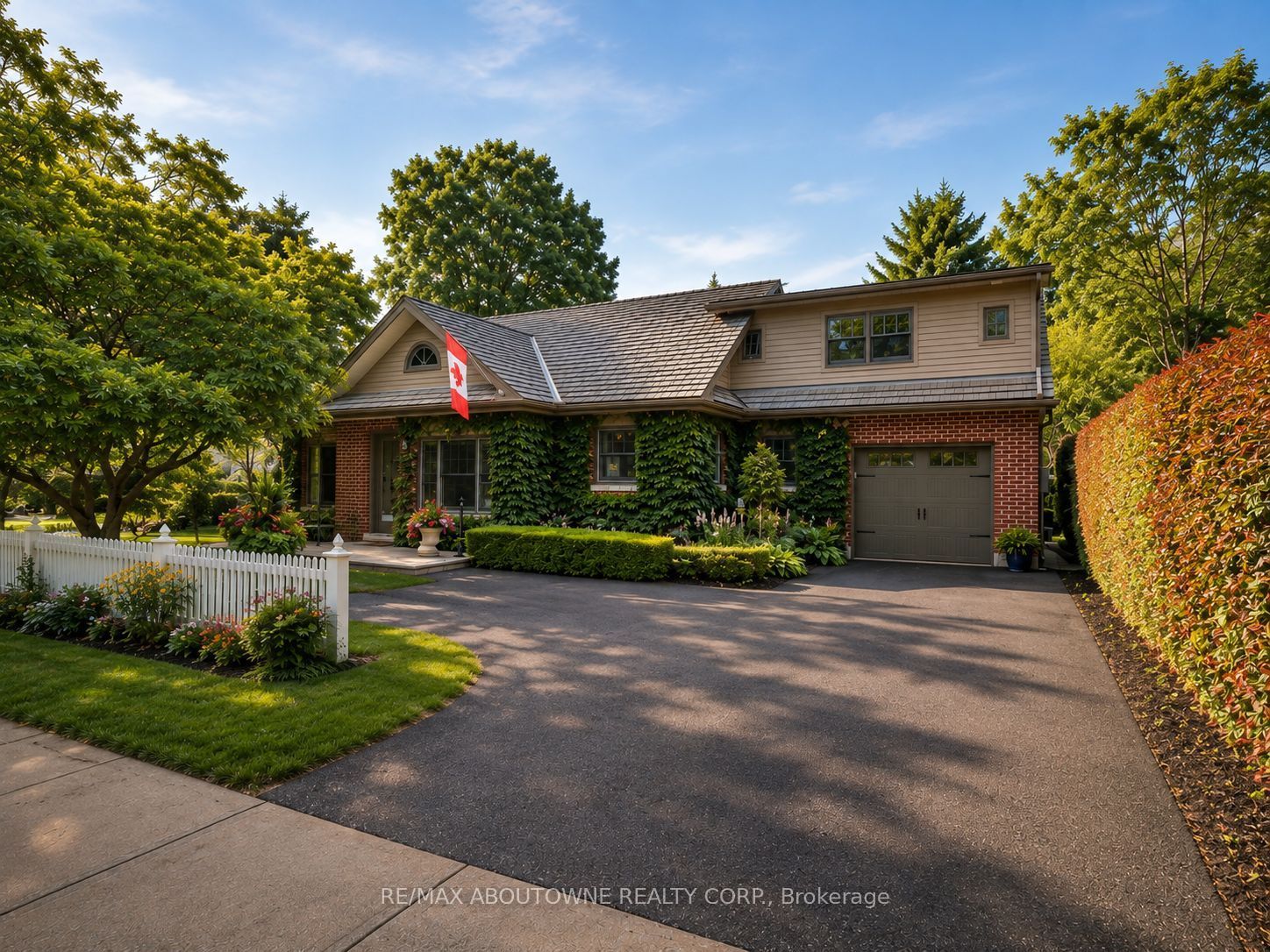 23 Alice Street E, Blue Mountains, ON N0H 2P0 photo 3