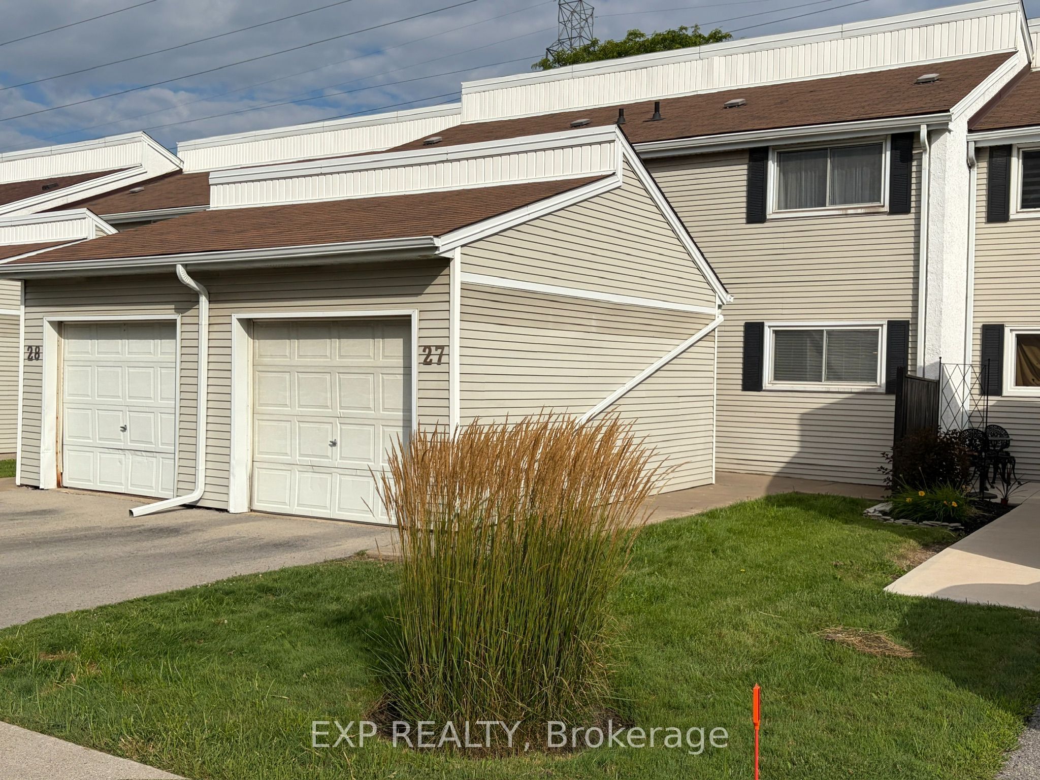 7001 Casey Street 27, Niagara Falls, ON L2J 3G6 photo 2
