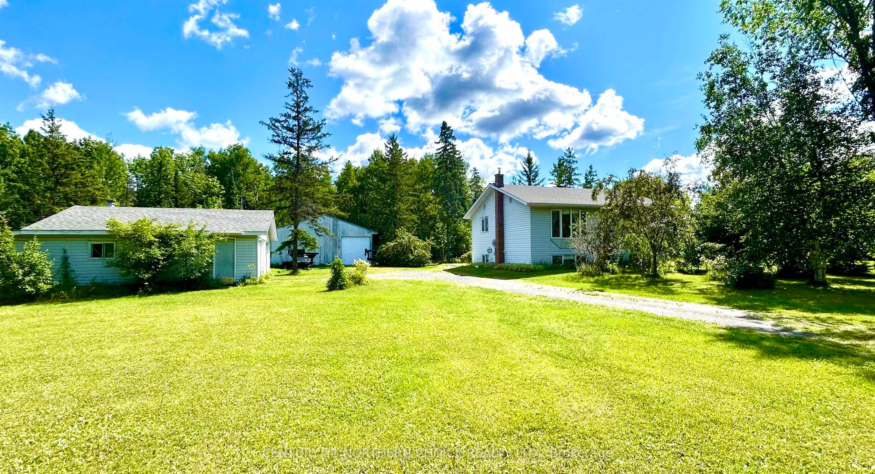 956 Highway 611S, Alberton, ON P9A 3M2 photo 2