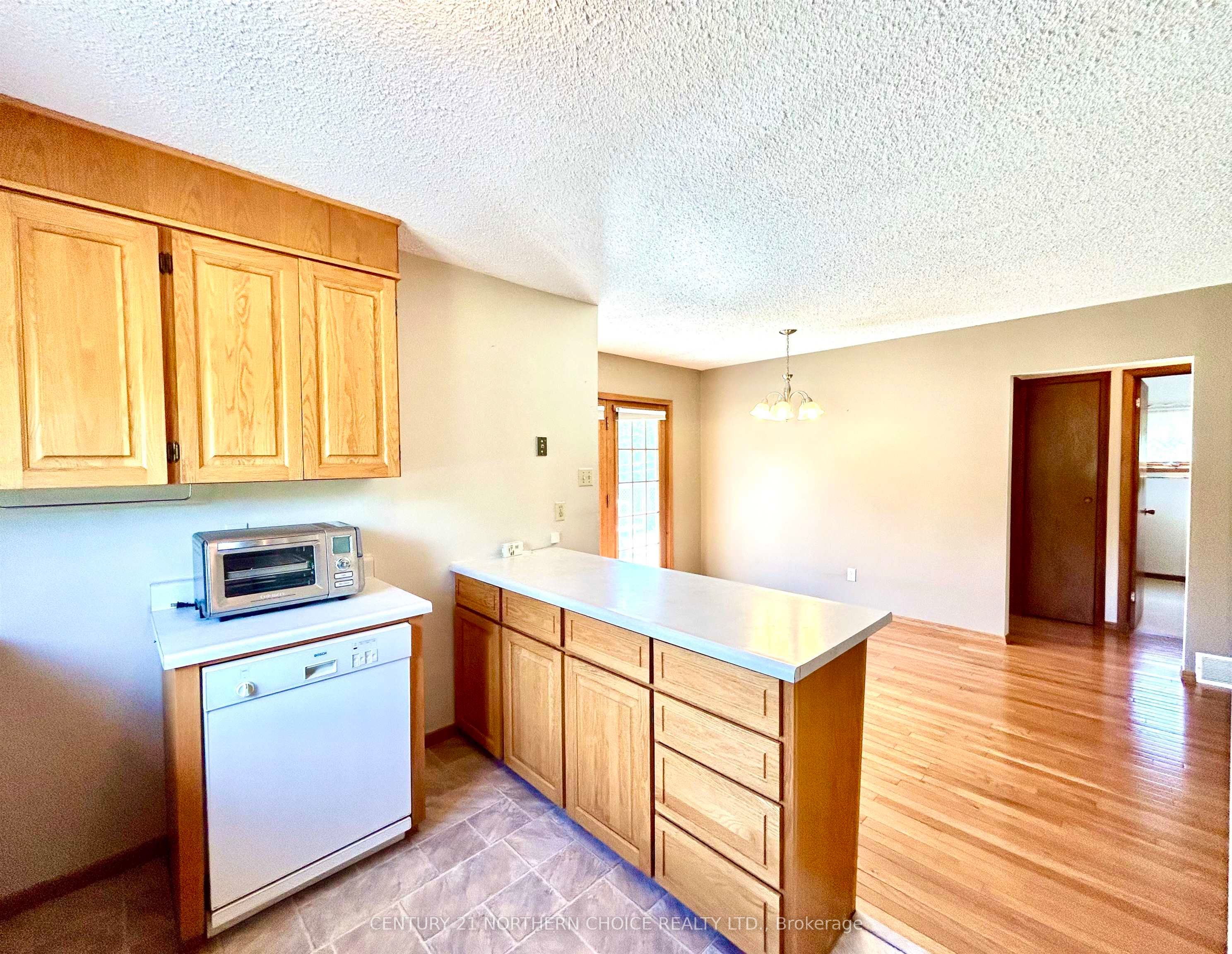 956 Highway 611S, Alberton, ON P9A 3M2 photo 5