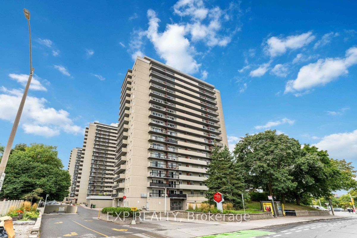 158 B MCARTHUR Avenue 1506, Vanier and Kingsview Park, ON K1L 8C9