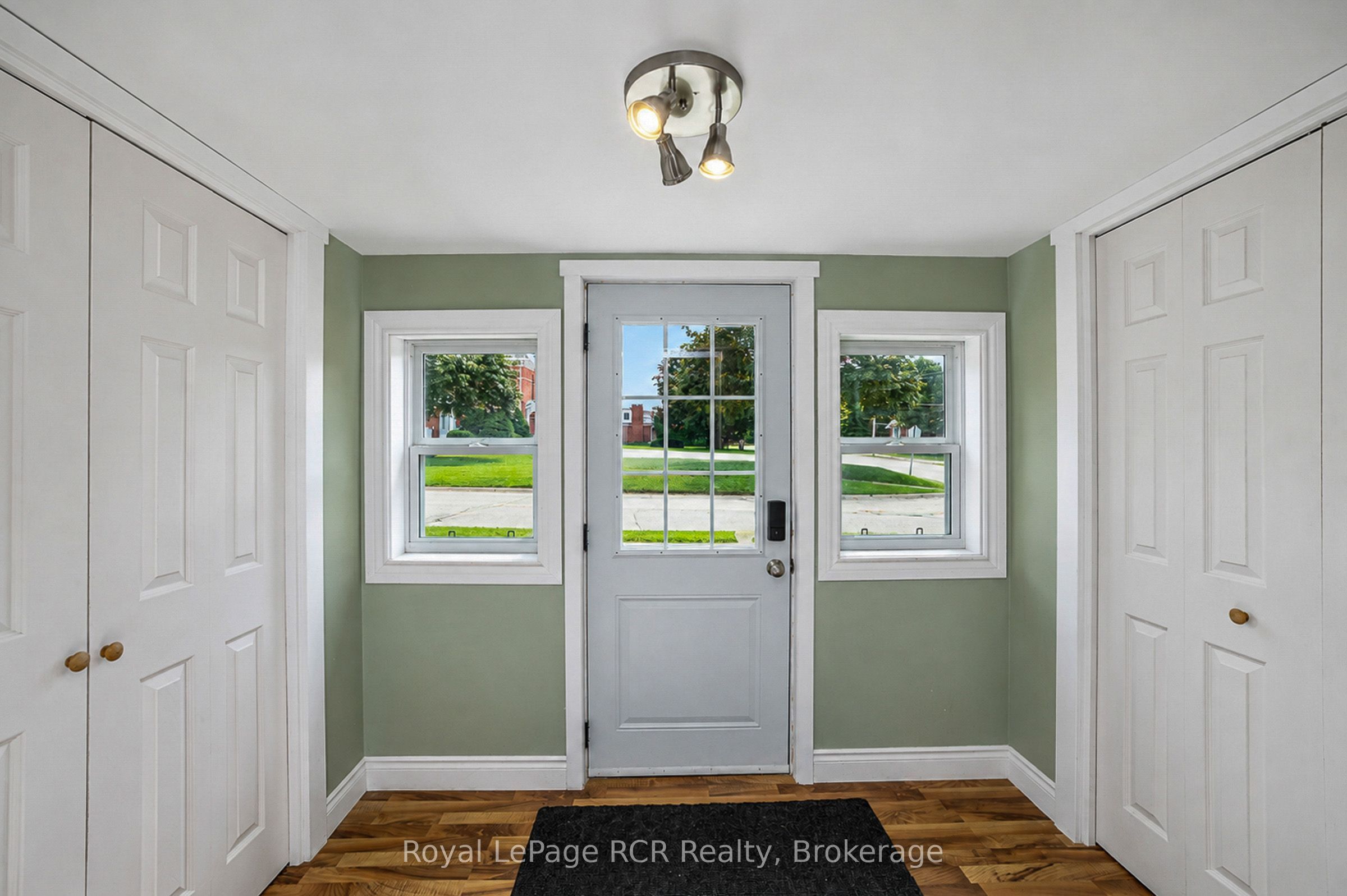 56 Main Street E, Grey Highlands, ON N0C 1H0 photo 4