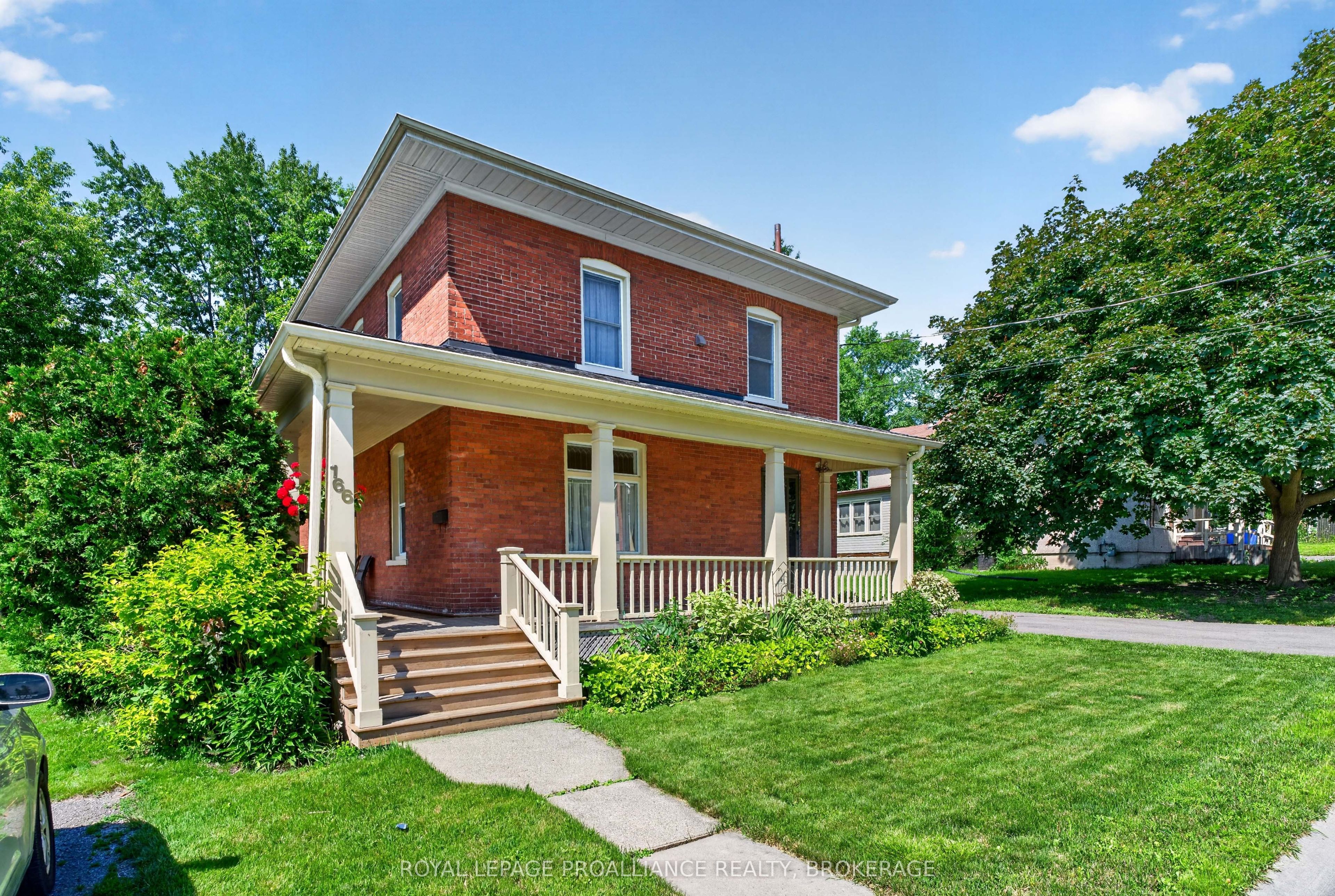 166 Alma Avenue, Greater Napanee, ON K7R 1T8 photo 2