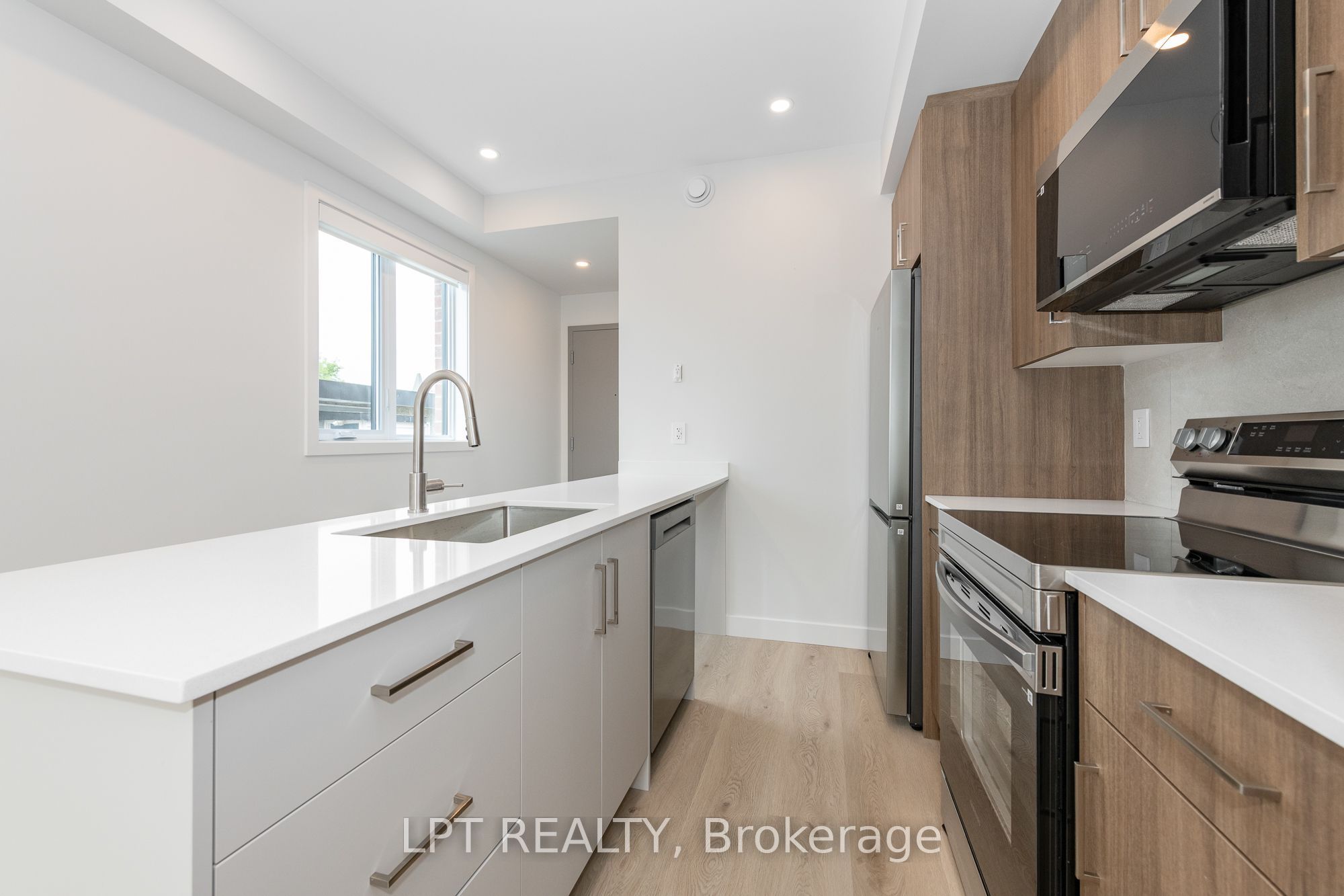 249 Columbus Avenue 5, Overbrook - Castleheights and Area, ON K1K 1P5 photo 5