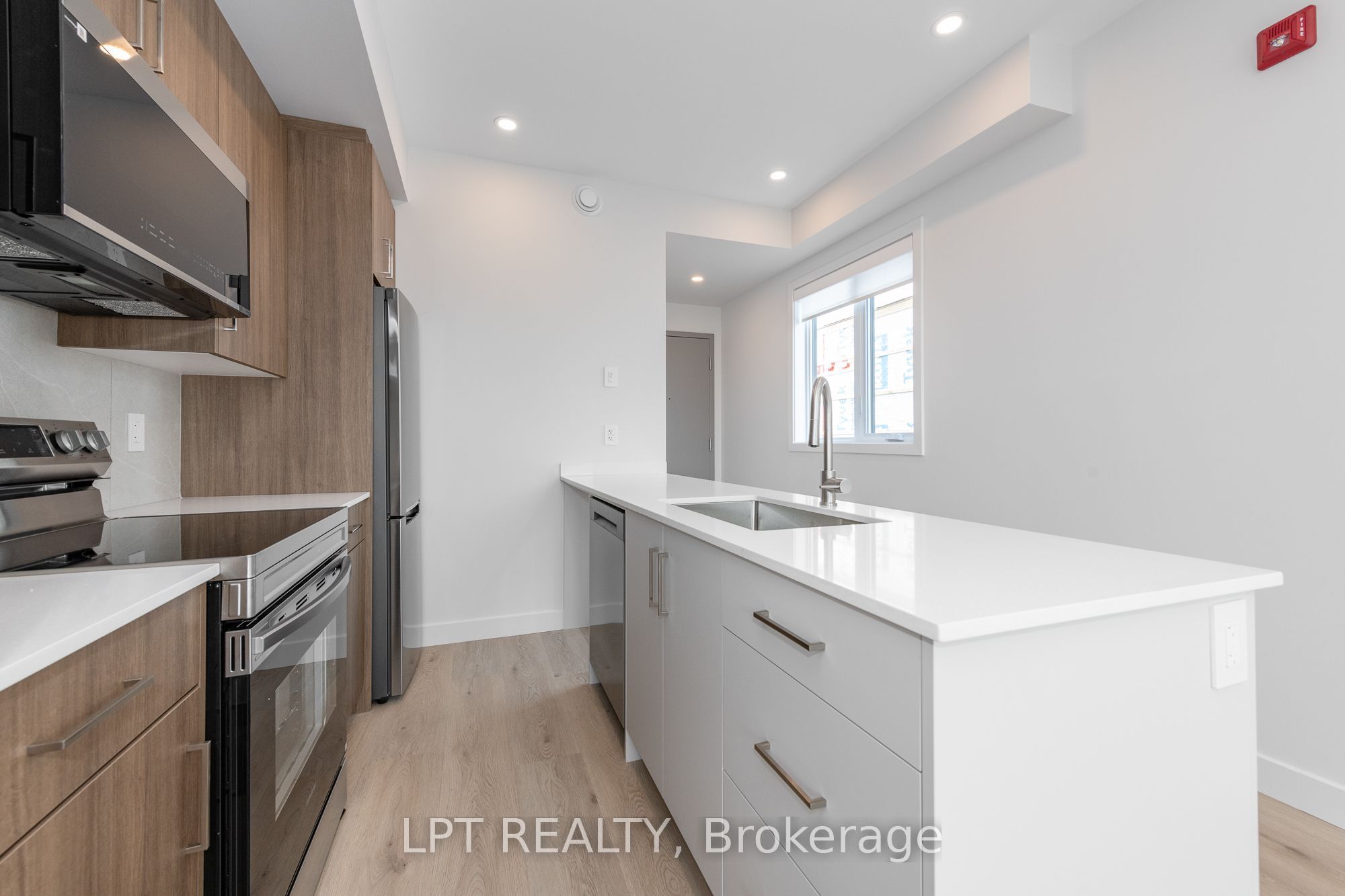 249 Columbus Avenue 7, Overbrook - Castleheights and Area, ON K1K 1P5 photo 5