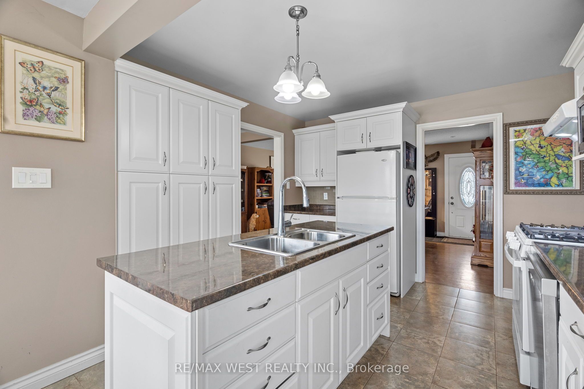 96 Langford Drive, Lucan Biddulph, ON N0M 2J0 photo 5