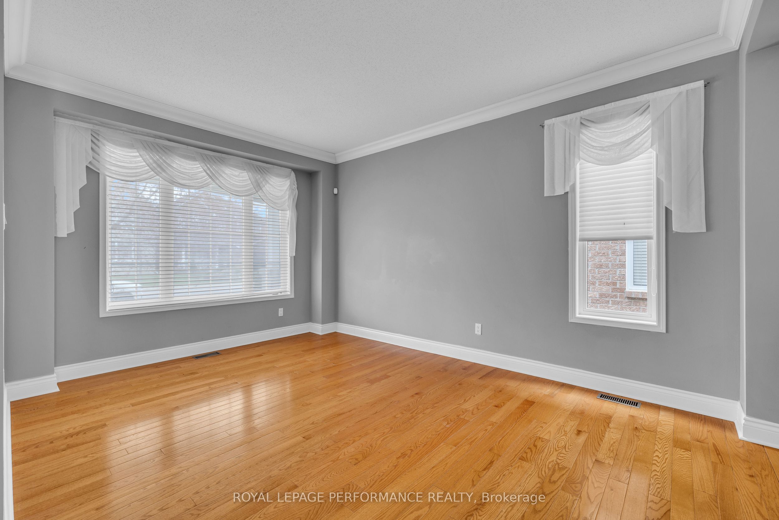 2415 Des Pruches Avenue, Orleans - Convent Glen and Area, ON K1W 1K7 photo 5