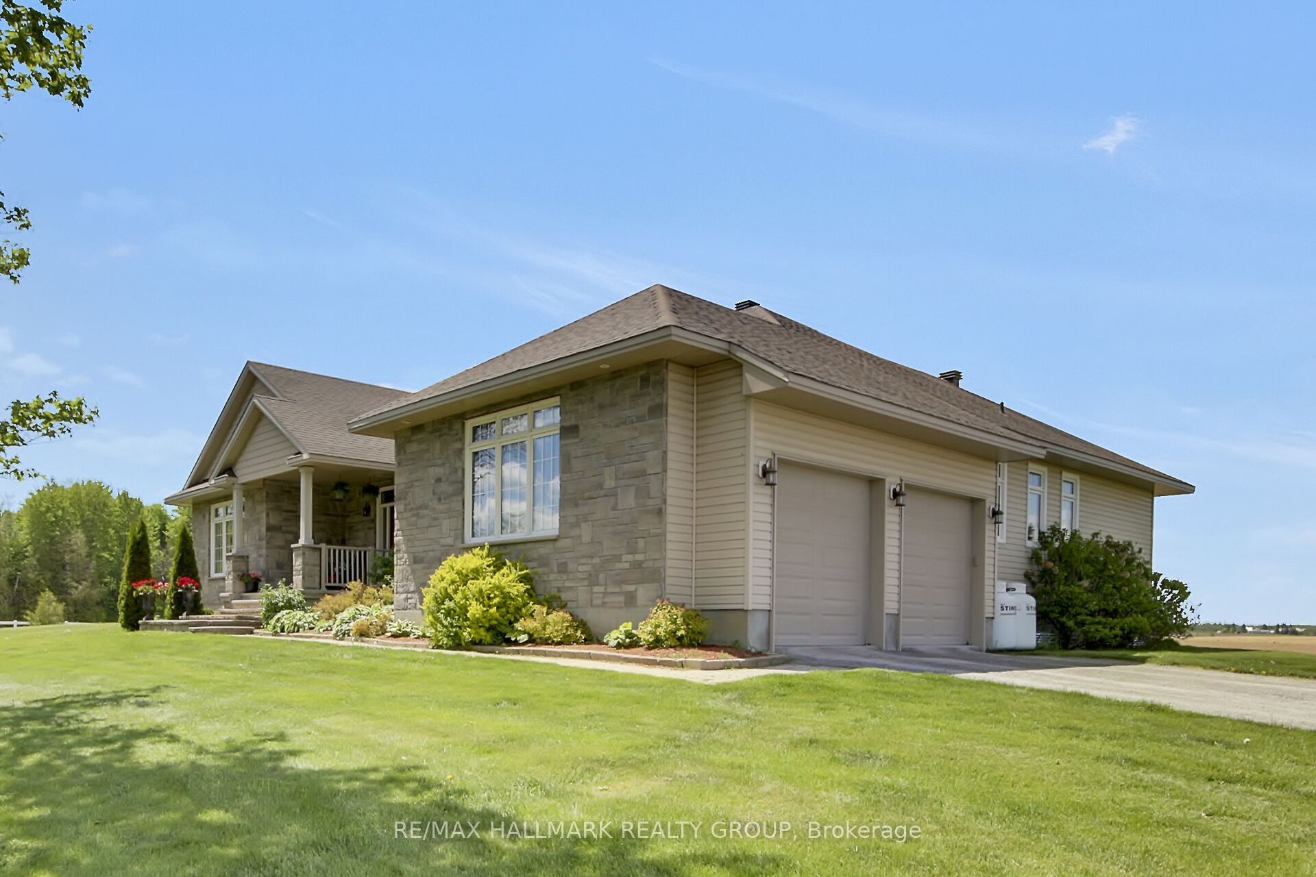 7479 Bleeks Road, Stittsville - Munster - Richmond, ON K0A 1B0 photo 3