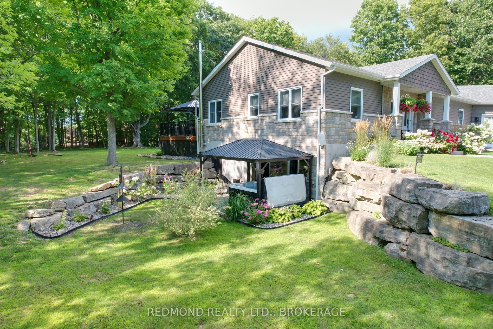 430 County Road # 2 Road, Front of Leeds & Seeleys Bay, ON K7G 2V4 photo 3