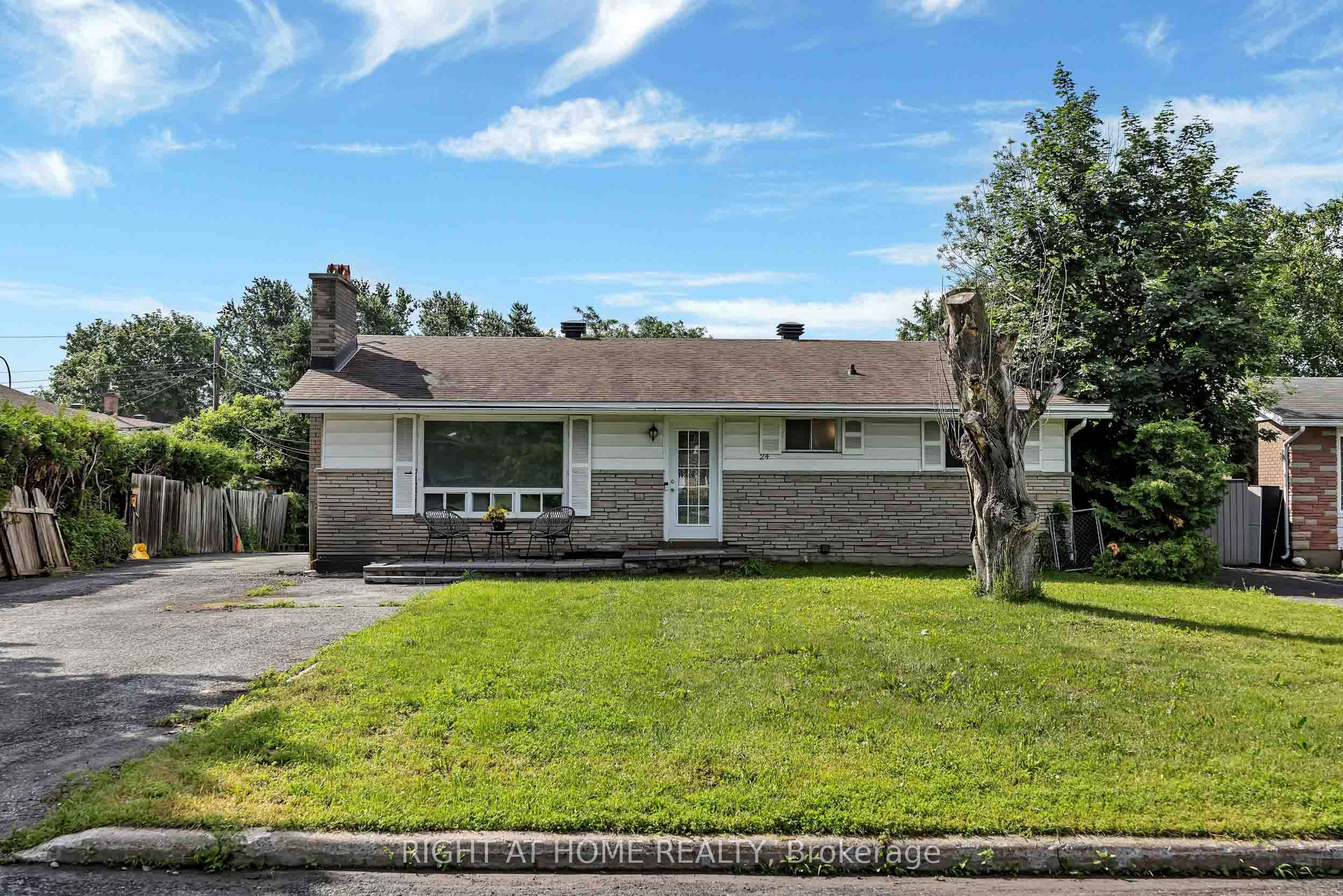 24 Largo Crescent S, Meadowlands - Crestview and Area, ON K2G 3C7 photo 3