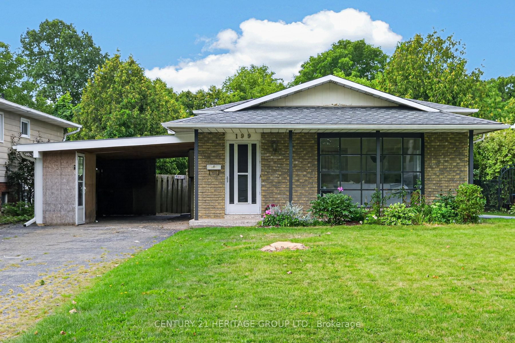 199 Paris Road, Brantford, ON N3R 1J2 photo 2