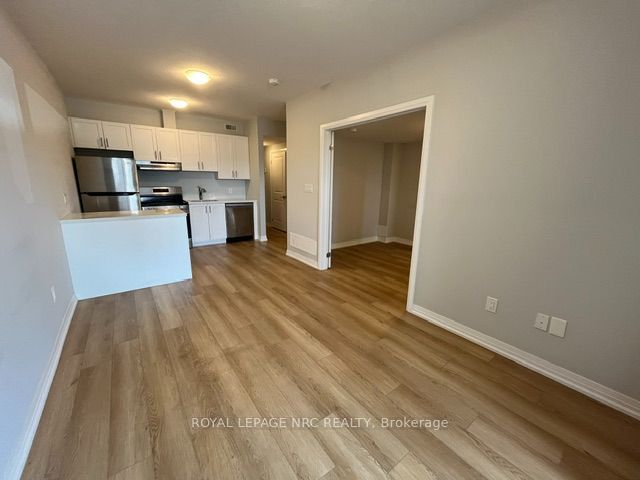 6705 CROPP Street 76, Niagara Falls, ON L2E 0C1 photo 2