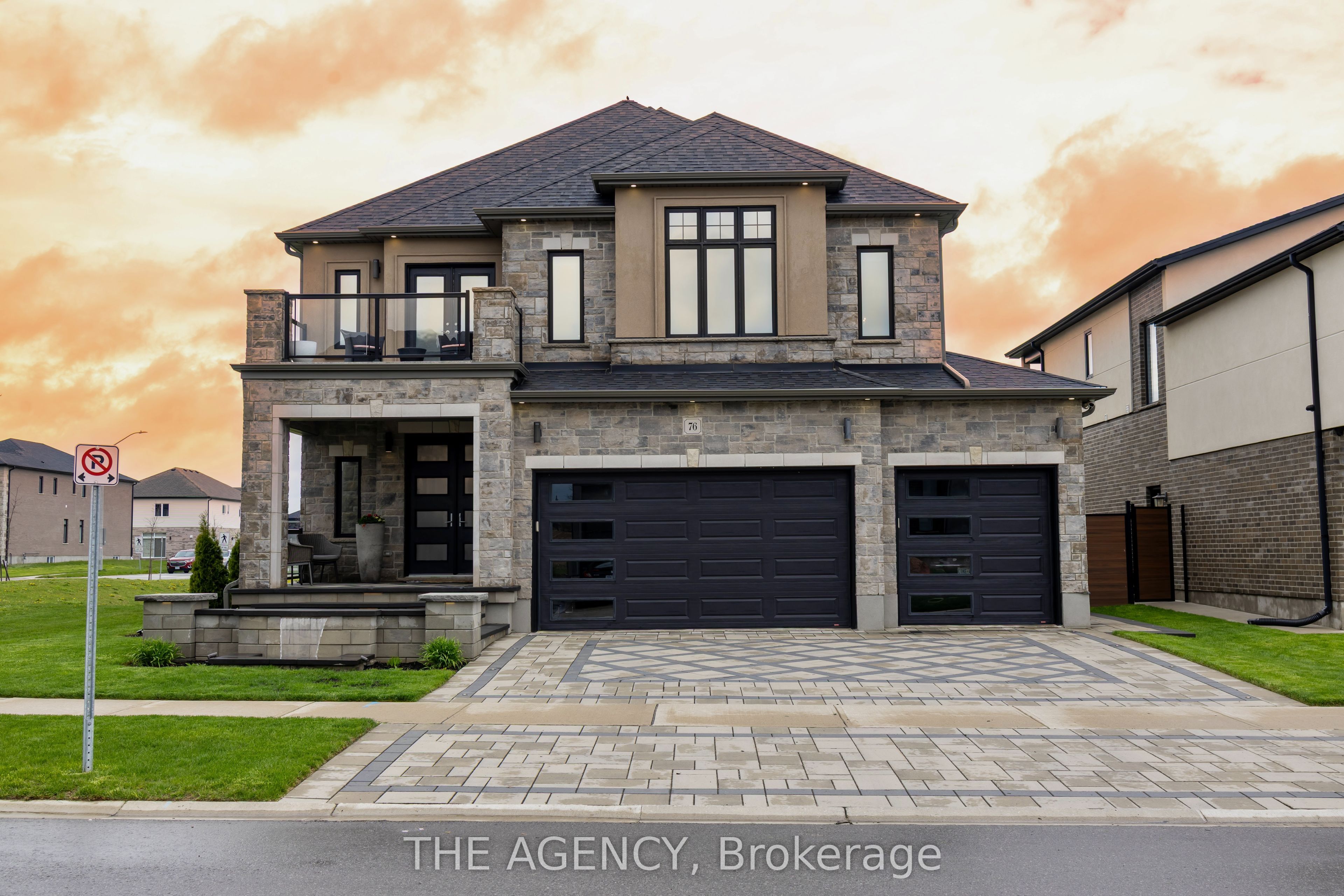 76 Grandville Circle, Brant, ON N3L 0J5