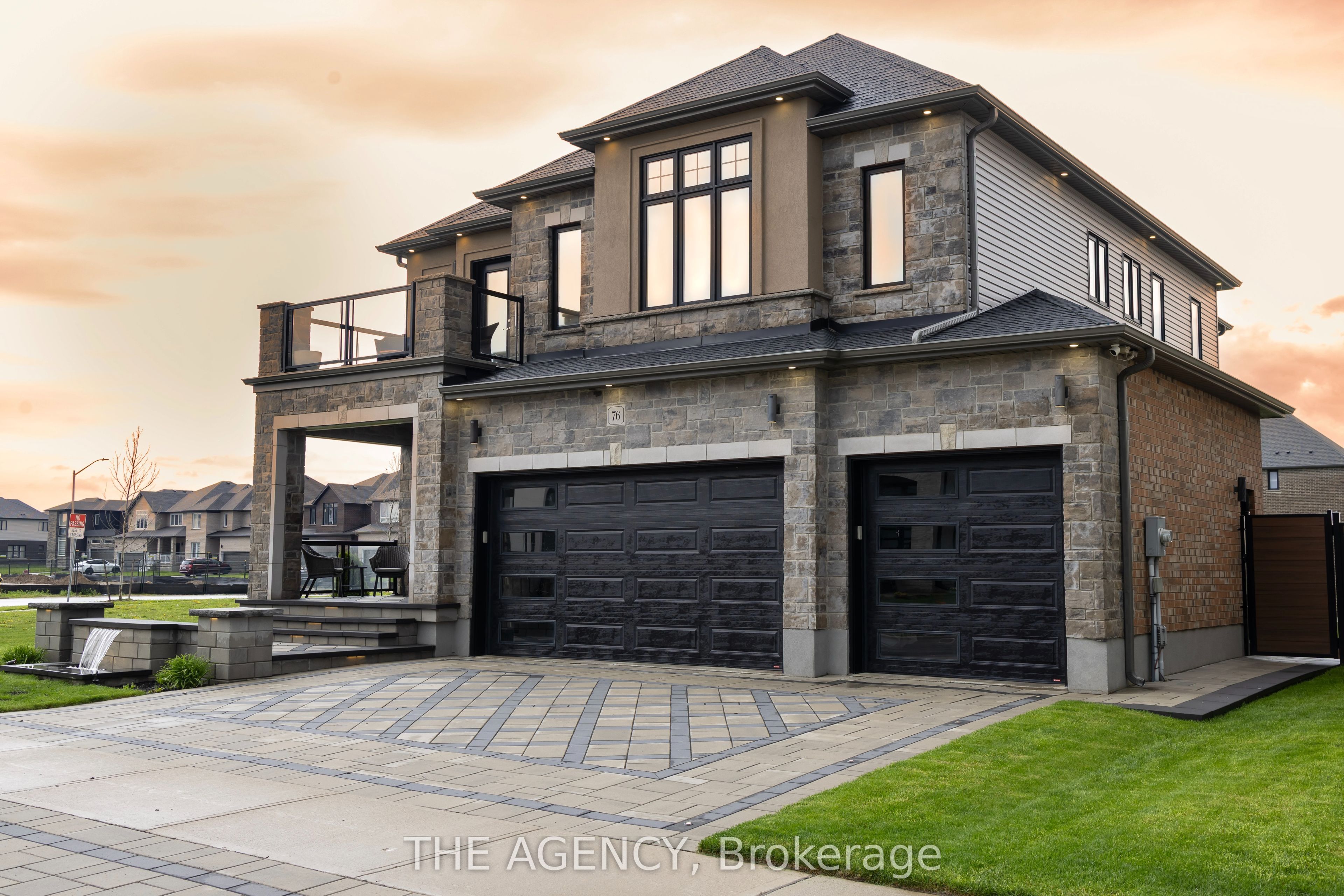 76 Grandville Circle, Brant, ON N3L 0J5 photo 2