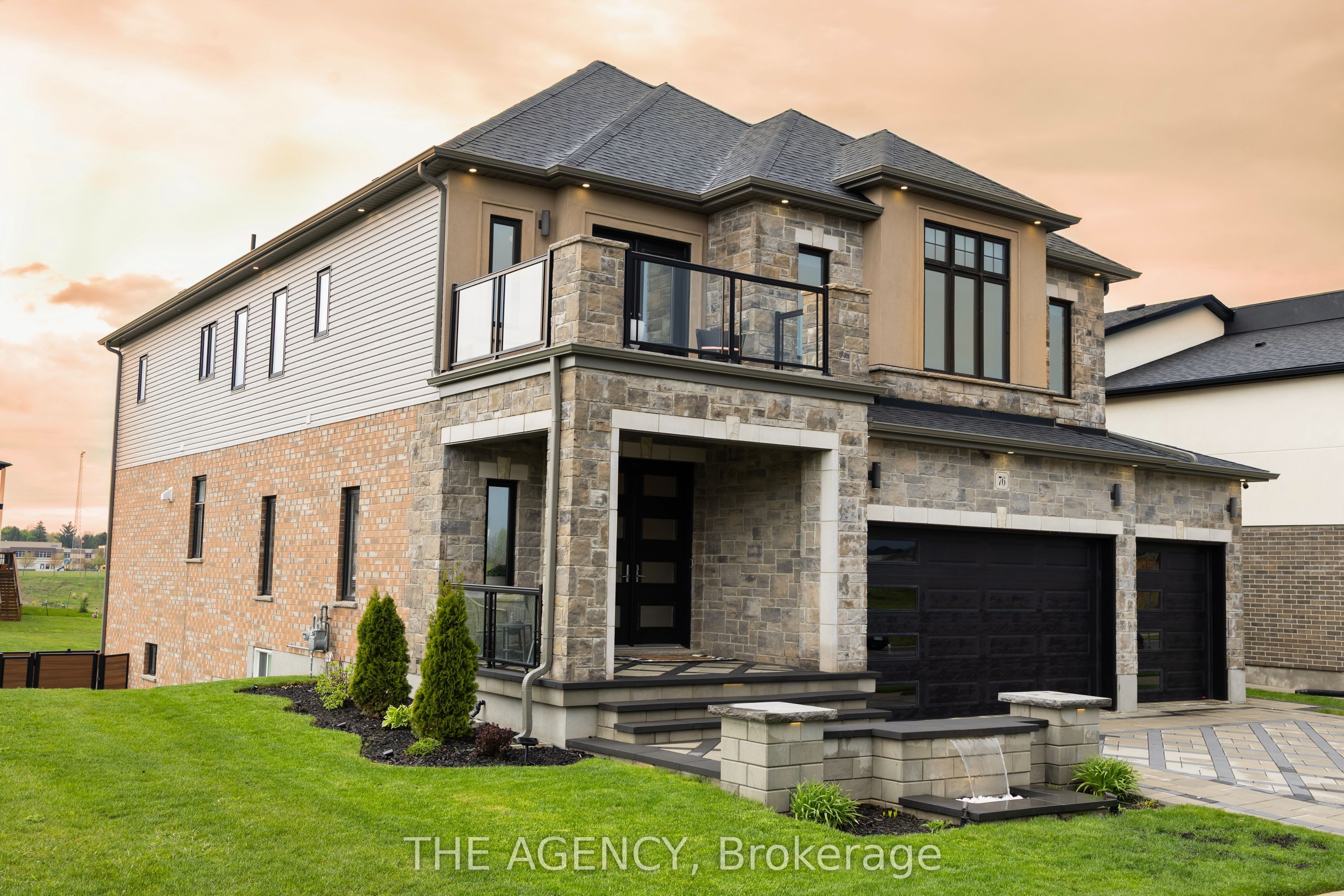76 Grandville Circle, Brant, ON N3L 0J5 photo 3