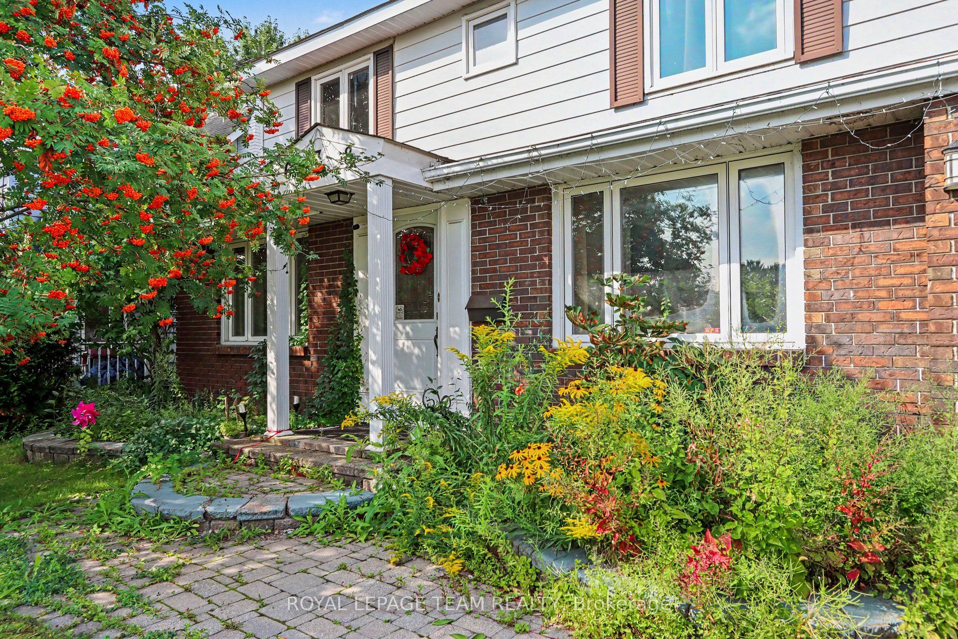 638 LAVERENDRYE Drive, Beacon Hill North - South and Area, ON K1J 7C4 photo 4