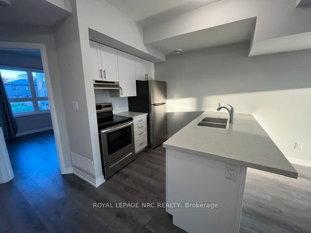 6705 CROPP Street 46, Niagara Falls, ON L2E 0C1 photo 2