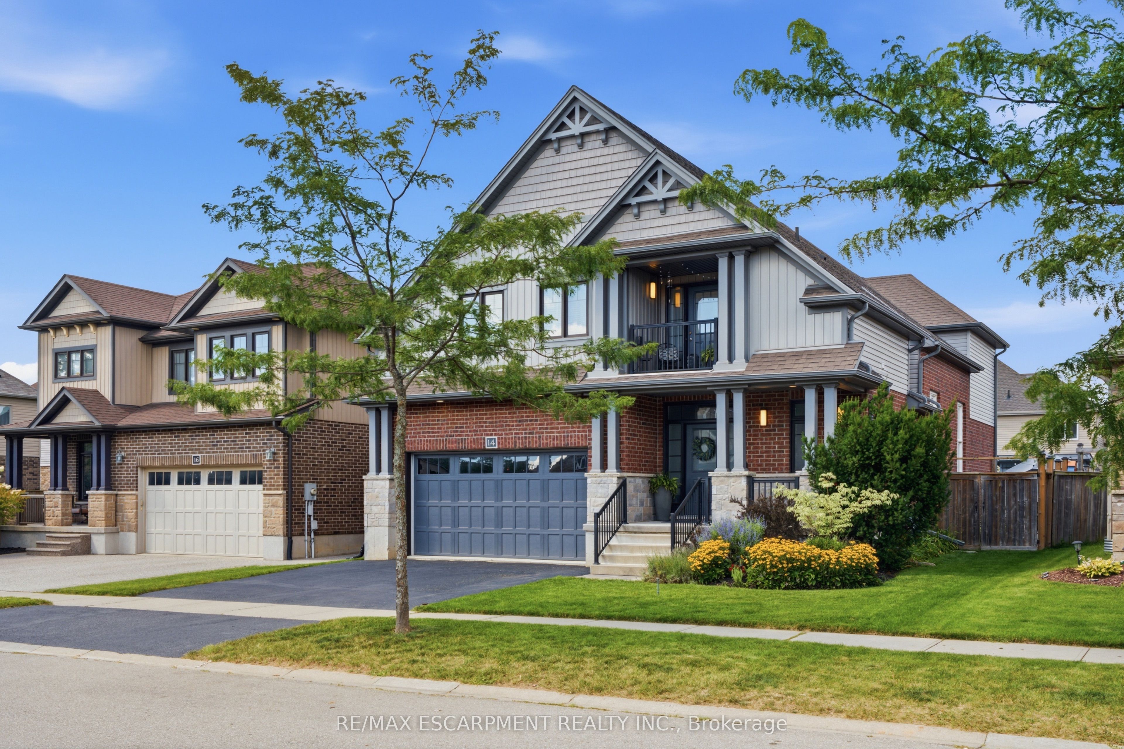 14 Mcqueen Drive, Brant, ON N3L 0A3 photo 2