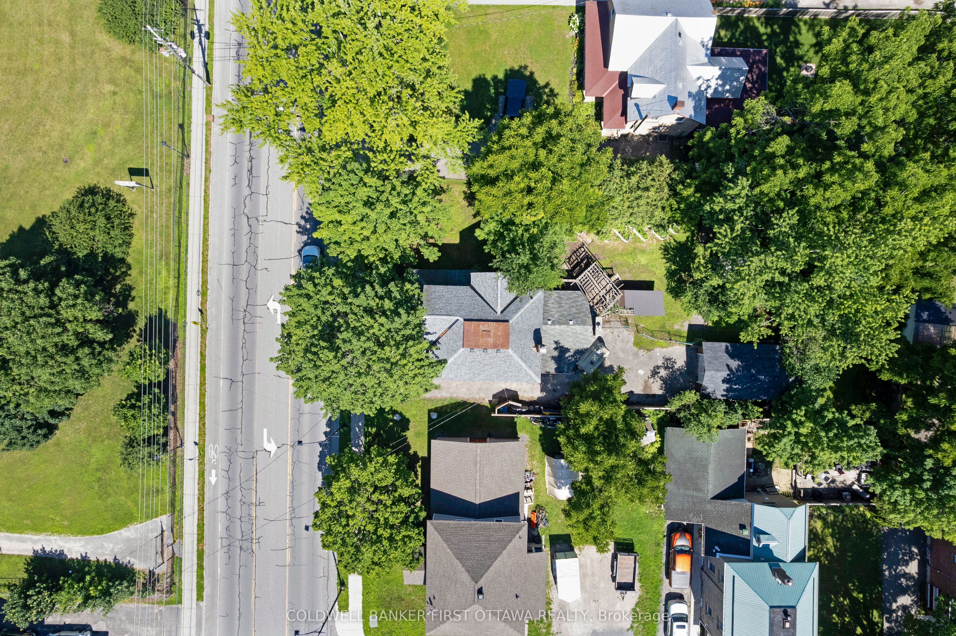69 Wilson Street W, Perth, ON K7H 2N7 photo 4