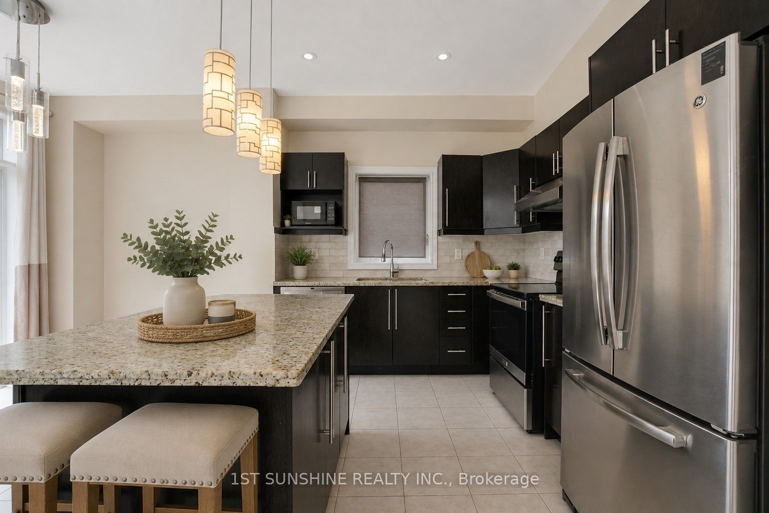 34 House Lane, Hamilton, ON L9K 0G1 photo 5