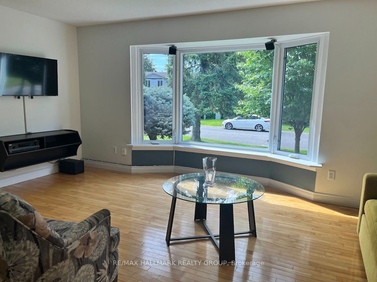 279 Pintail Terrace, Orleans - Cumberland and Area, ON K1E 1Z9 photo 3