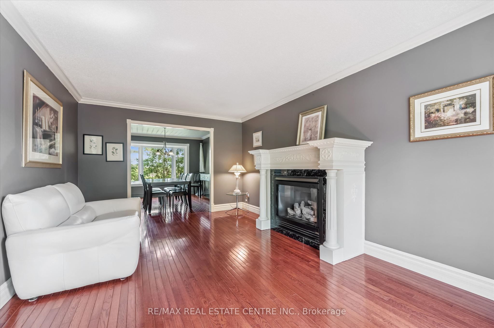21 Tinatawa Court, Kitchener, ON N2A 3K4 photo 3