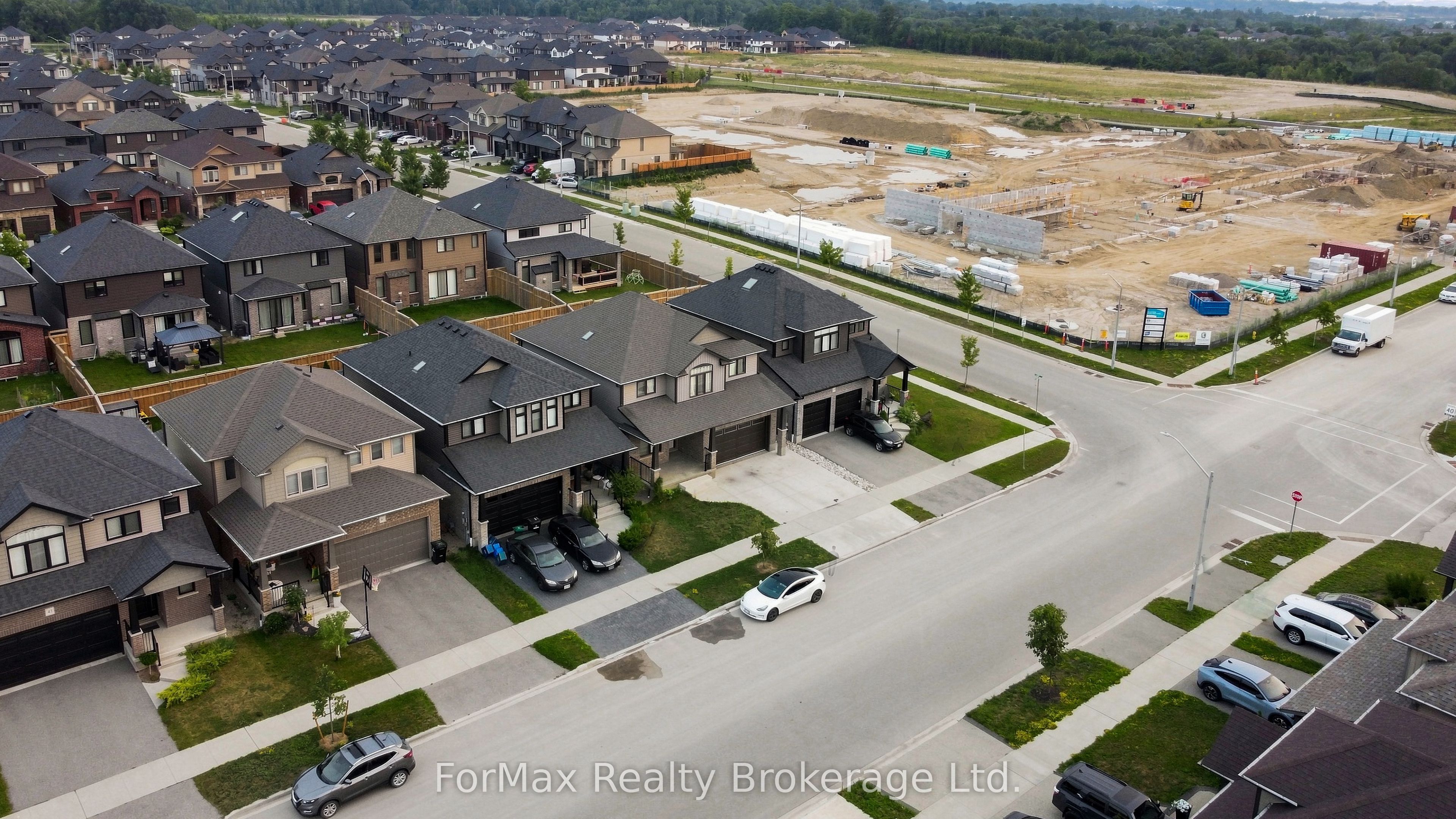 55 Loxleigh Lane, Waterloo, ON N0B 1M0 photo 3