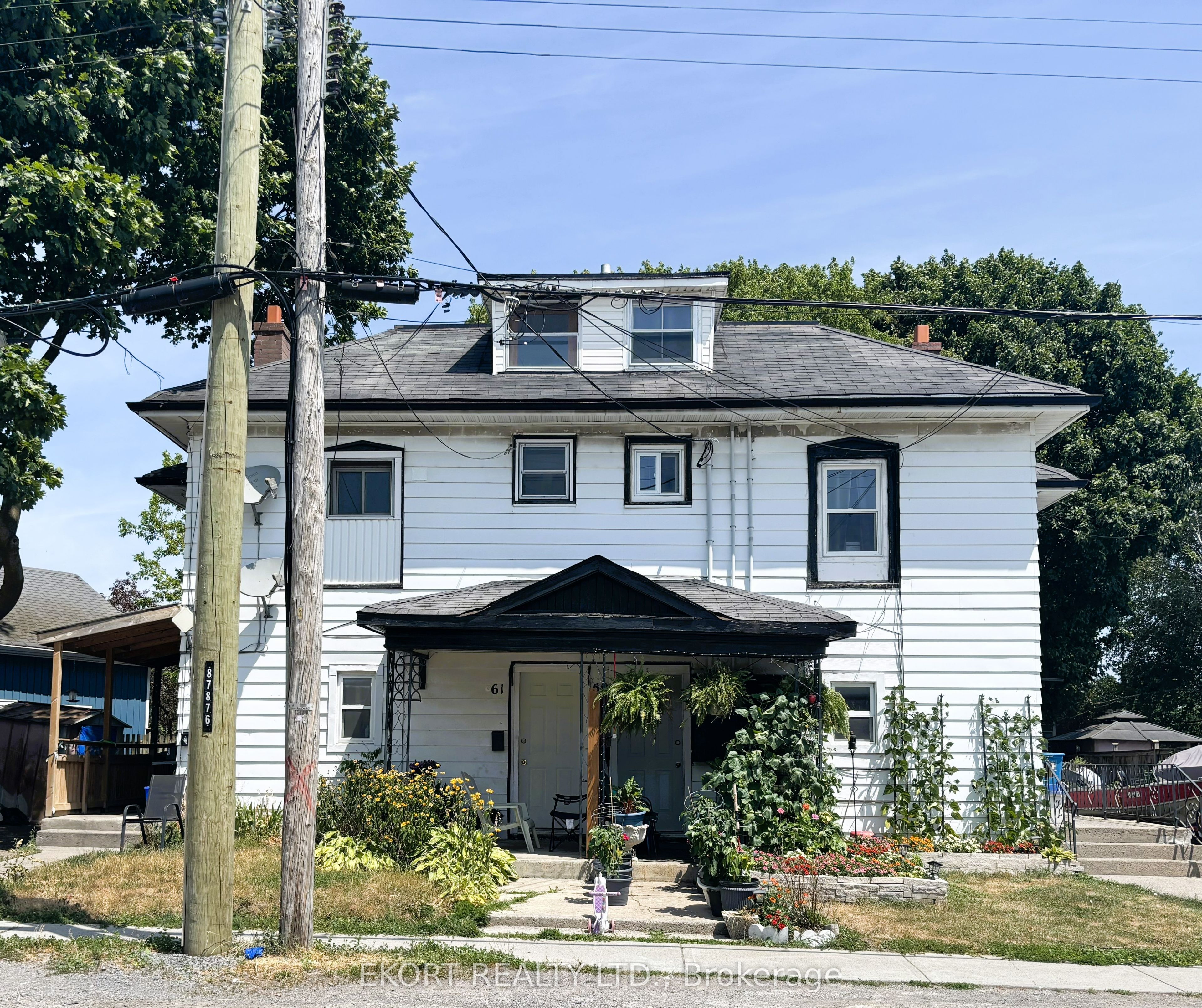 59-61 St Charles Street, Belleville, ON K8P 2W1