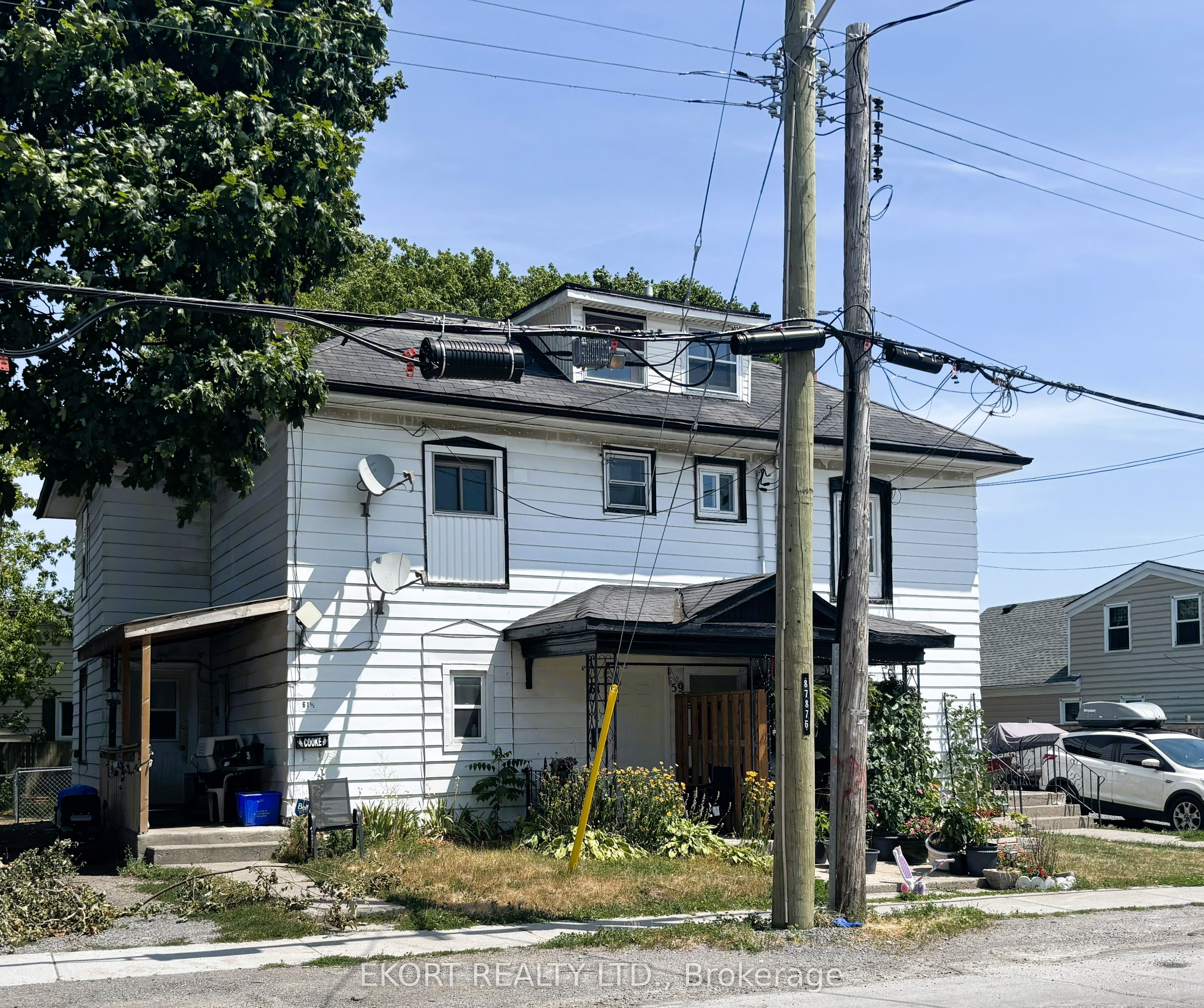 59-61 St Charles Street, Belleville, ON K8P 2W1 photo 3
