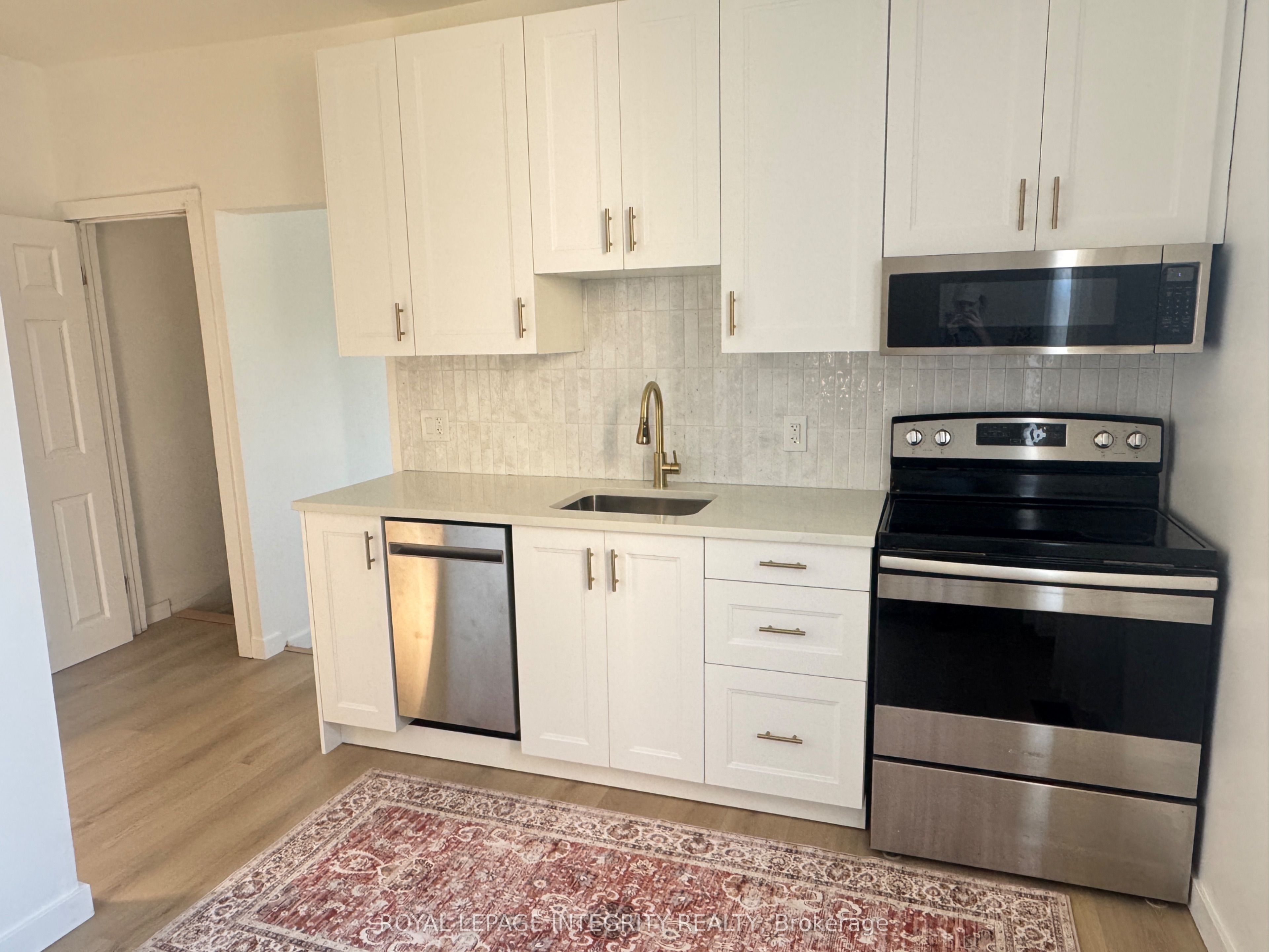 920 Gladstone Avenue 1, West Centre Town, ON K1R 6Y4 photo 5