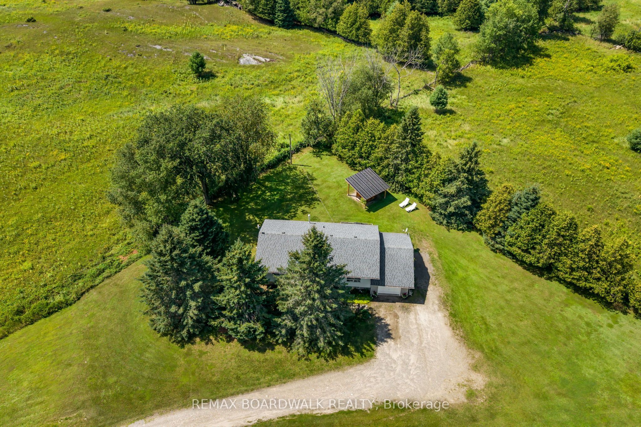 1901 Rosetta Road, Lanark Highlands, ON K0G 1K0