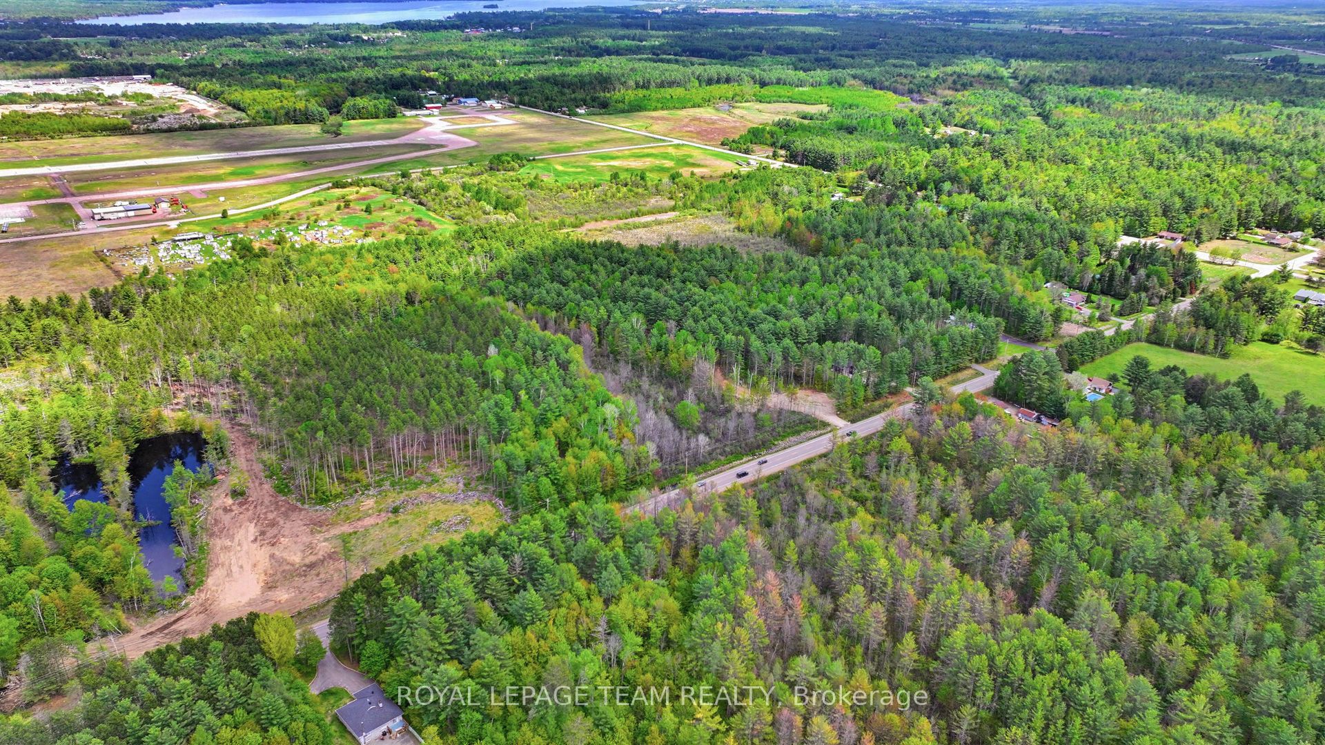 000 Doran Road, Petawawa, ON K8H 2W8 photo 2