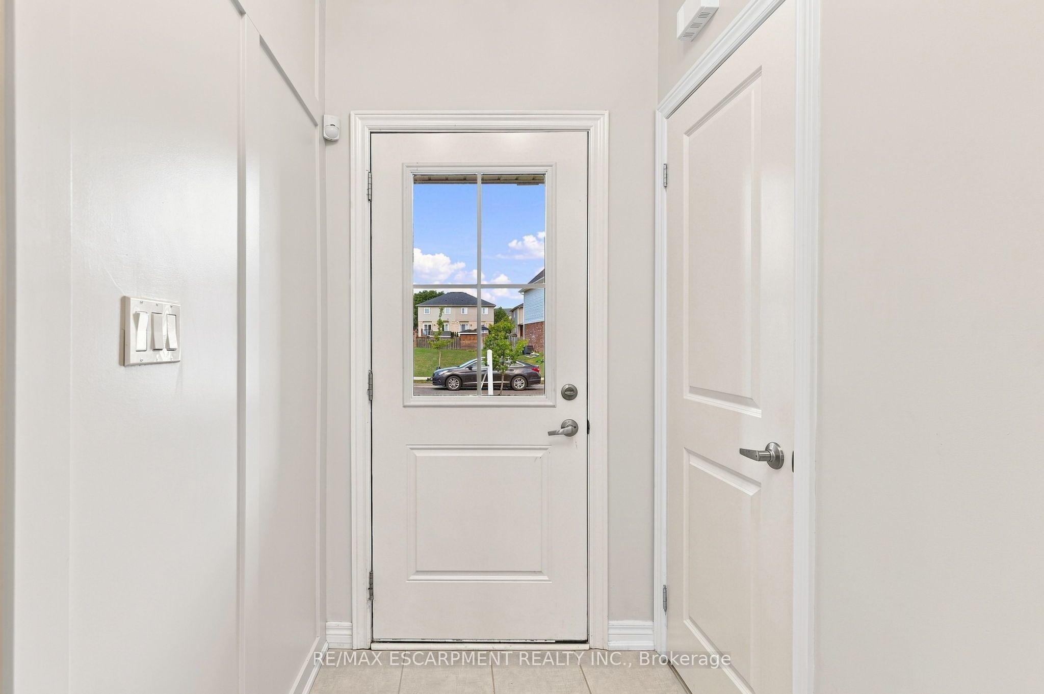 19 Mia Drive, Hamilton, ON L9B 0K1 photo 5