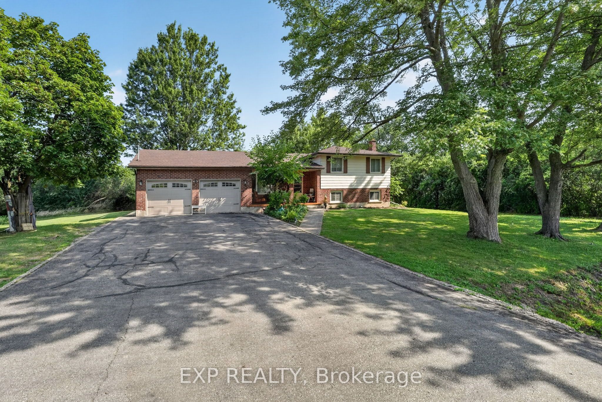 1370 Pound Avenue, Fort Erie, ON L2A 6A3 photo 2