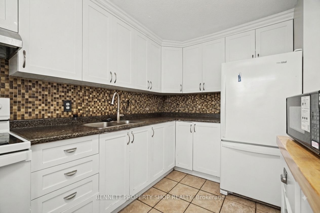 1439 Bethamy Lane, Beacon Hill North - South and Area, ON K1J 8P7 photo 5