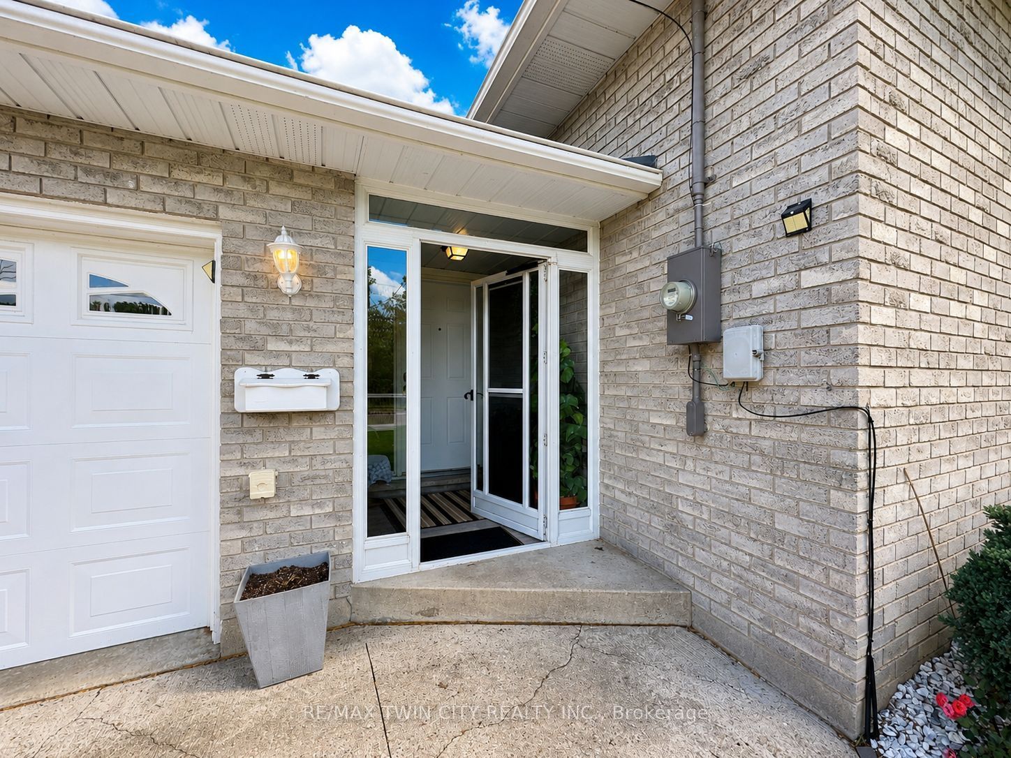36 Oakhill Drive N, Brantford, ON N3T 1R1 photo 5