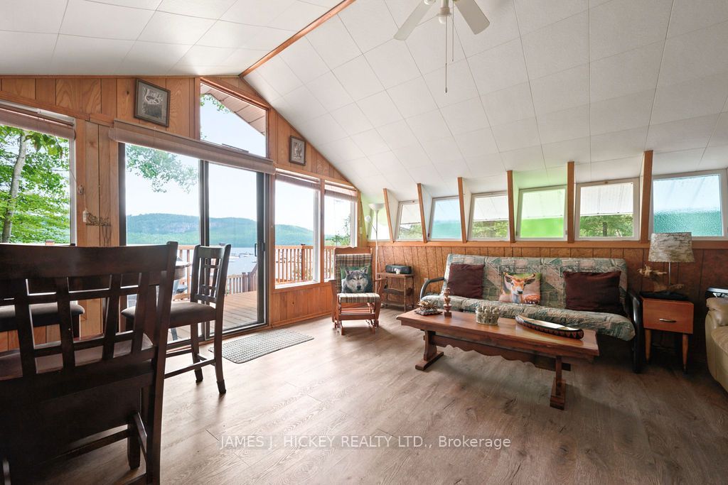 221 Duck Point Trail, Laurentian Hills, ON K0J 1P0 photo 4