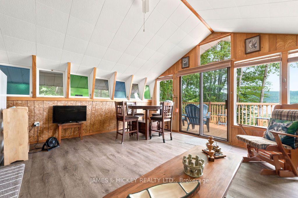 221 Duck Point Trail, Laurentian Hills, ON K0J 1P0 photo 5