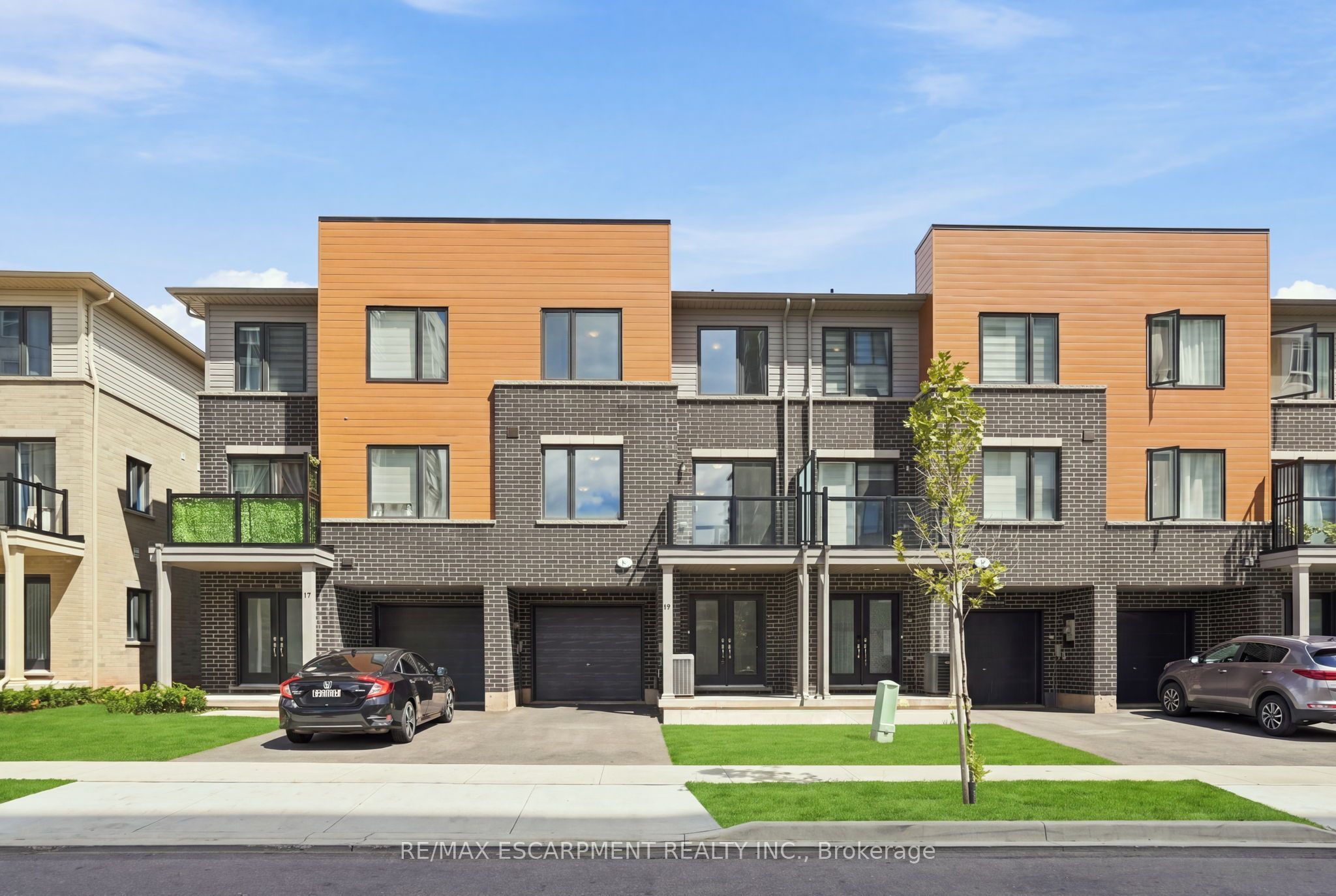 19 Roxanne Drive 119, Hamilton, ON L8H 0B6