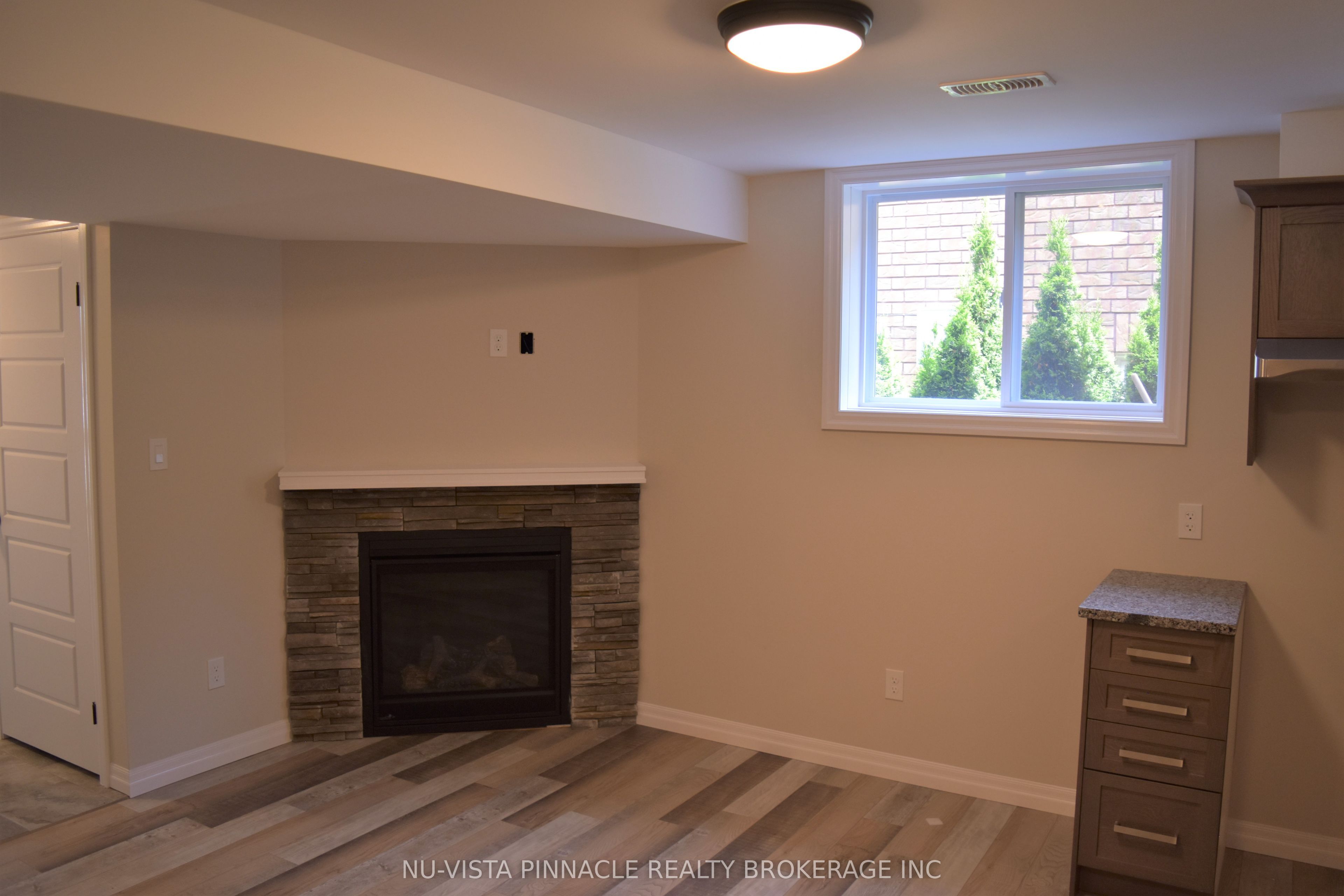 222 Cherry Street, Ingersoll, ON N5C 1J2 photo 4