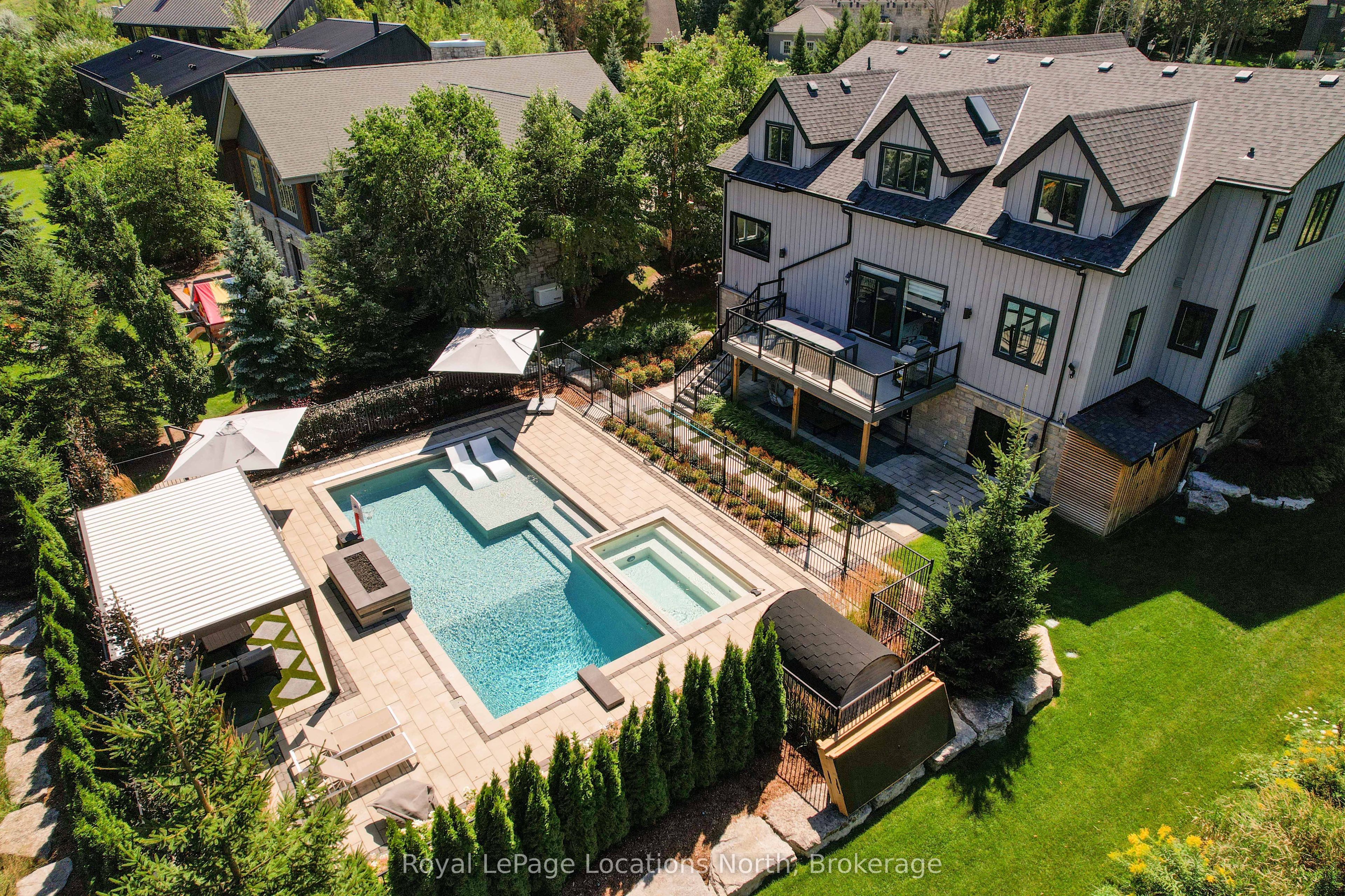 109 Hemlock Court W, Blue Mountains, ON L9Y 0T3 photo 2