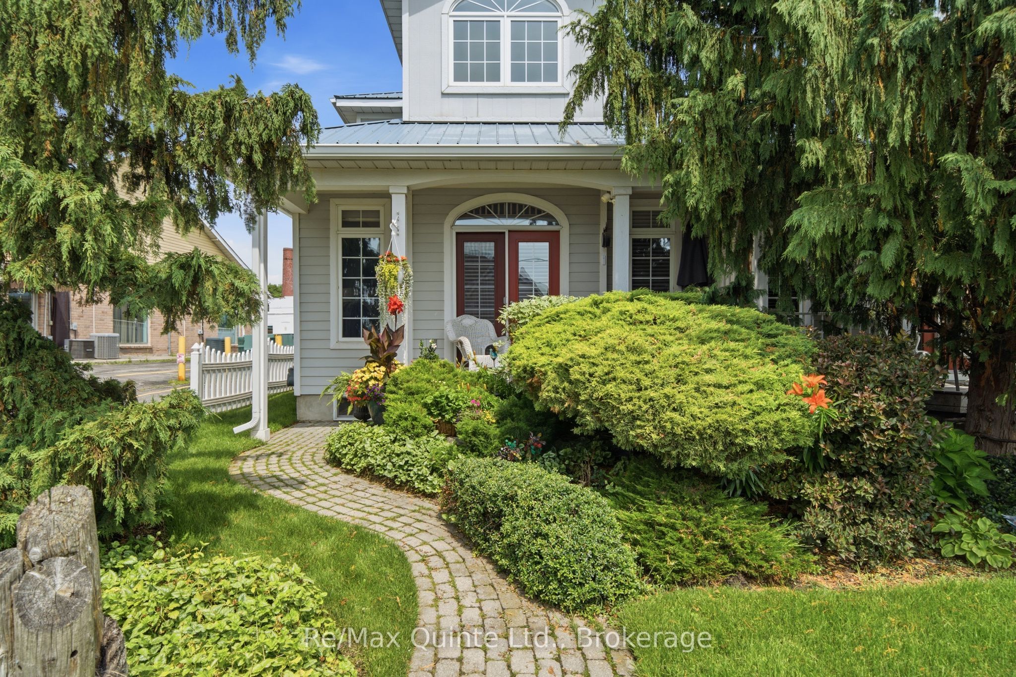 86 Pinnacle Street S, Belleville, ON K8N 5Y5 photo 3