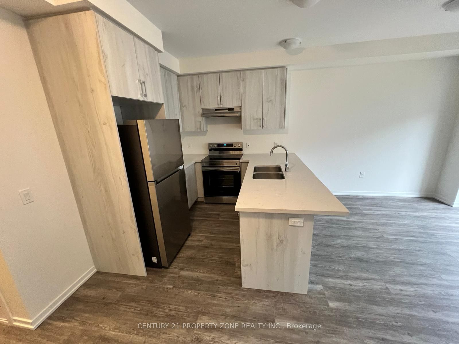 20 Cleveland Street, Cambridge, ON N1T 0H4 photo 2