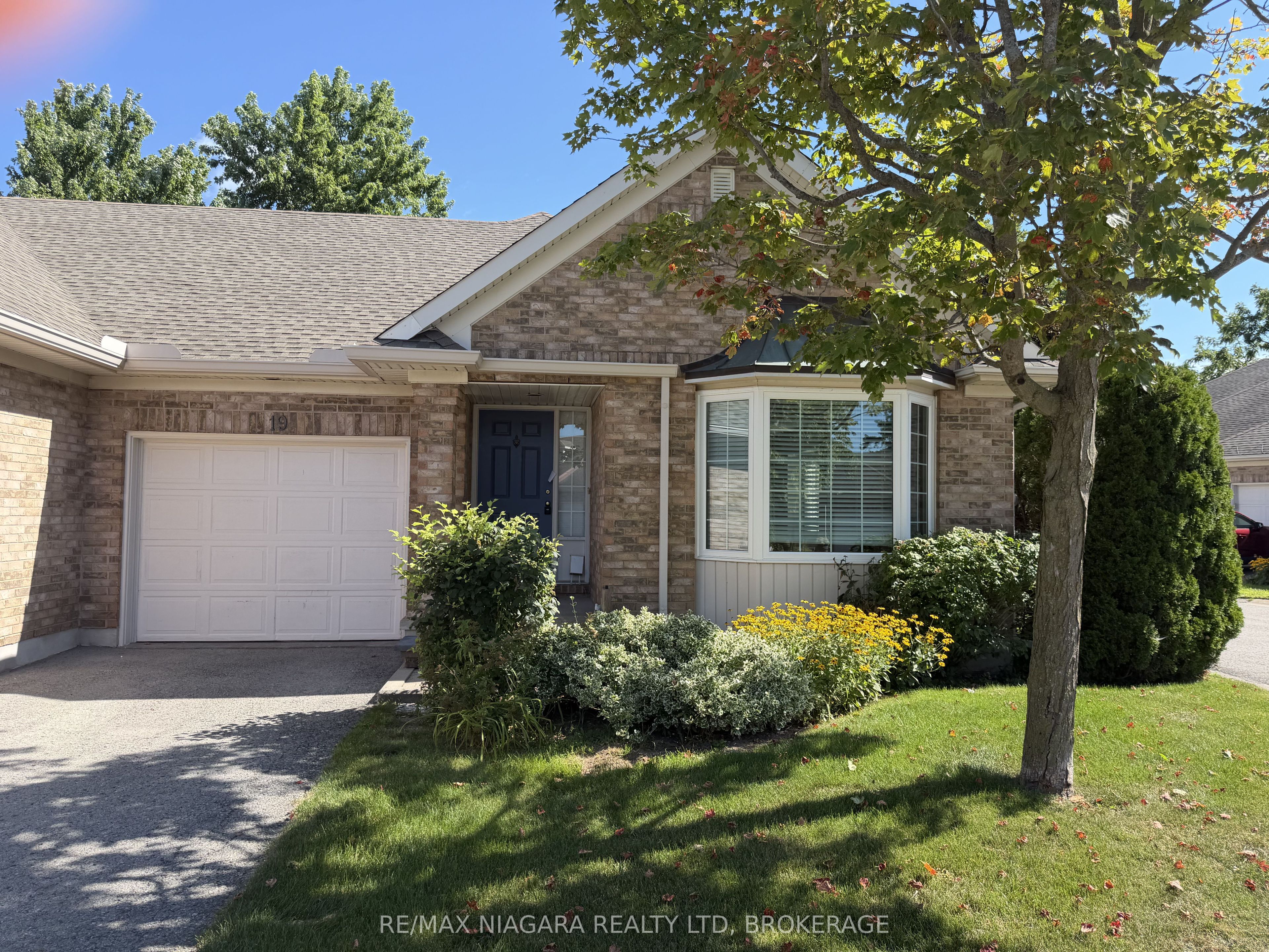 3516 Main Street 19, Niagara Falls, ON L2G 6A6
