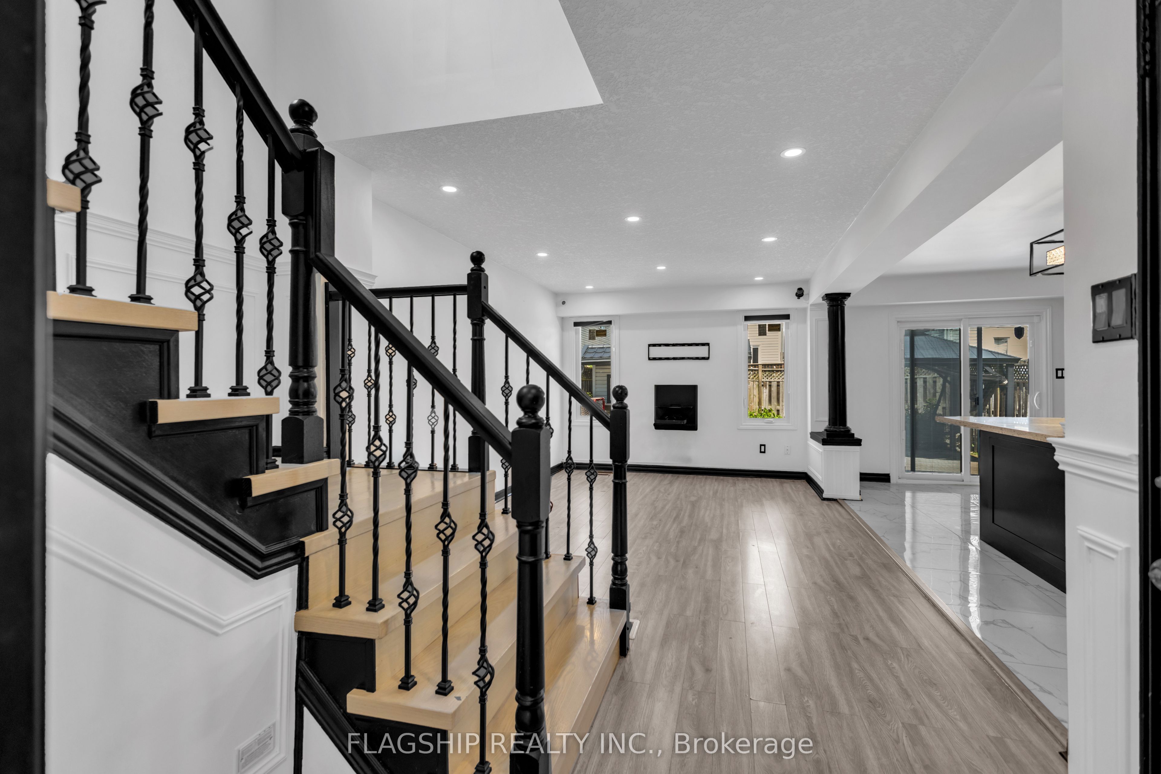 58 Dahlia Street, Kitchener, ON N2E 4B1 photo 5