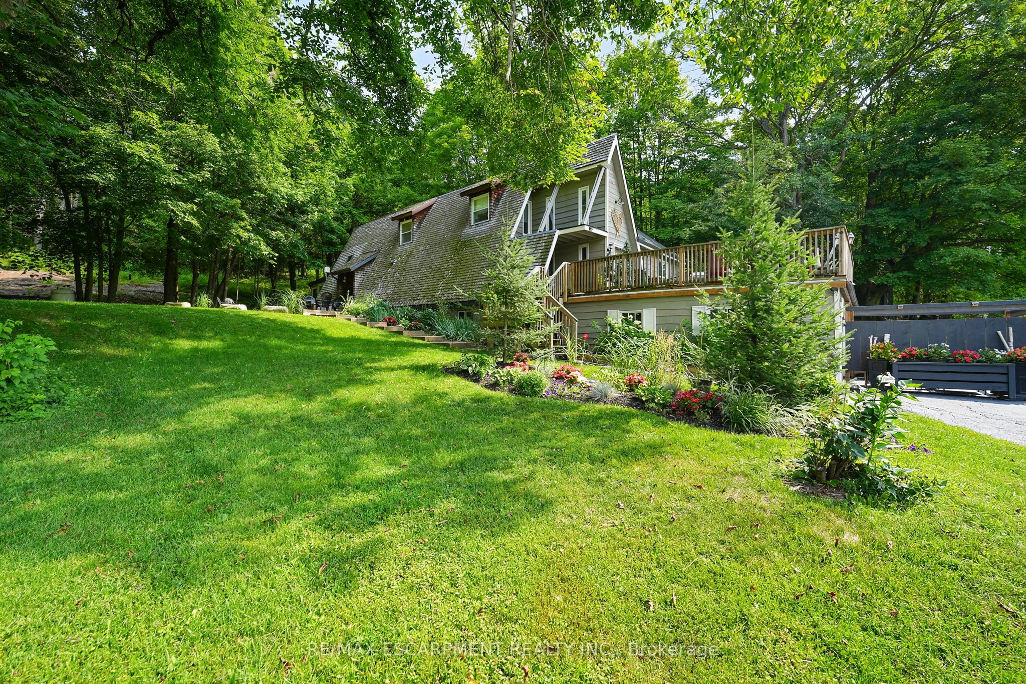 1073 Cedar Beach Road, Bracebridge, ON P1L 1W8 photo 3