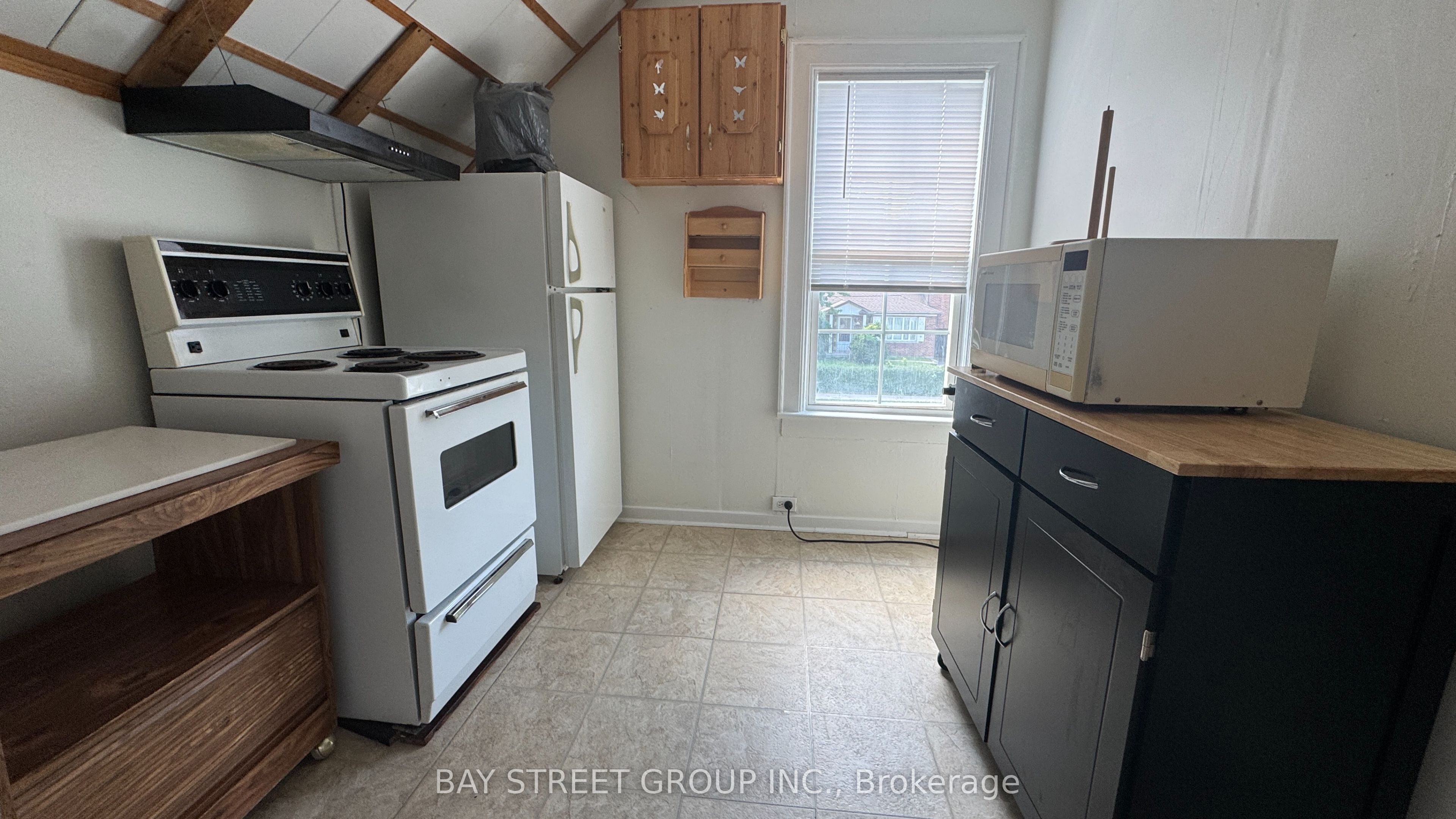 4138 Drummond Road Upper, Niagara Falls, ON L2E 6B9 photo 2